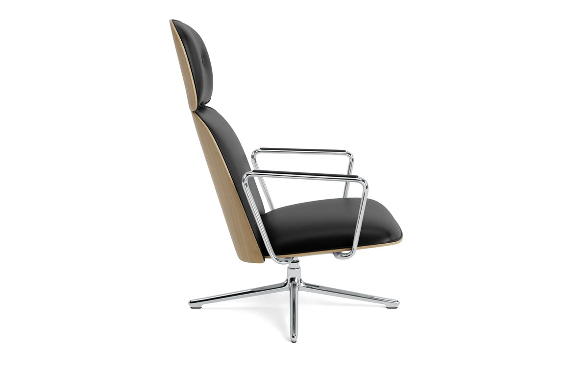 Pad Lounge-Sessel hoch mit Drehgestell und Kippfunktion alu und Eiche/Ultra in Ultra 41599 präsentiert im Onlineshop von KAQTU Design AG. Drehsessel ist von Normann Copenhagen