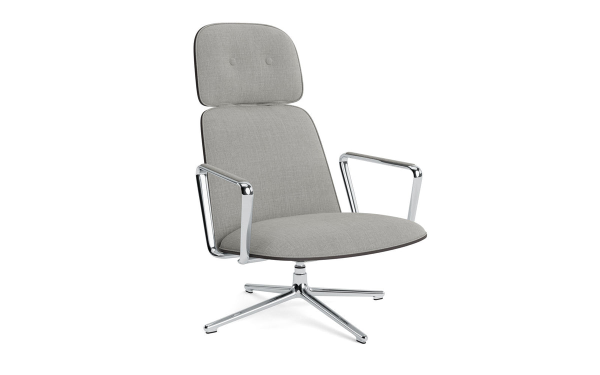 Pad Lounge-Sessel hoch mit Drehgestell und Kippfunktion alu und Schwarz/Remix in Remix 133 präsentiert im Onlineshop von KAQTU Design AG. Drehsessel ist von Normann Copenhagen