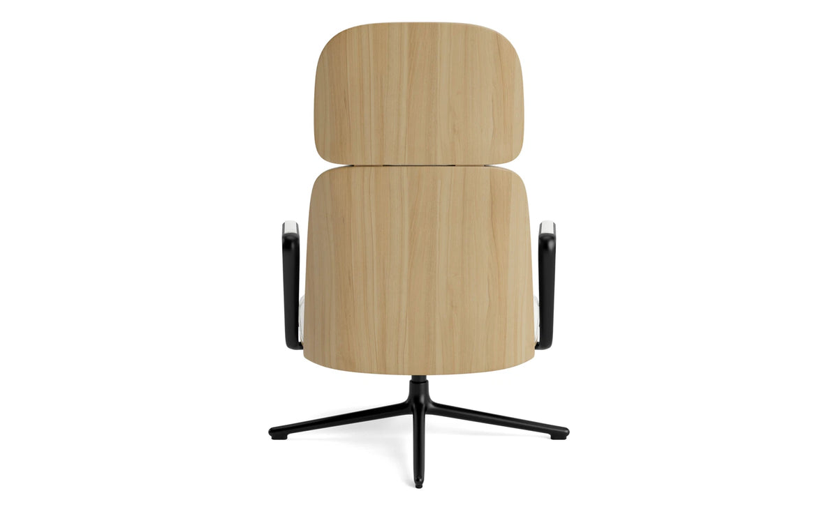 Pad Lounge-Sessel hoch mit Drehgestell und Kippfunktion Schwarz Alu Eiche/Hallingdal in Hallingdal 110 präsentiert im Onlineshop von KAQTU Design AG. Drehsessel ist von Normann Copenhagen