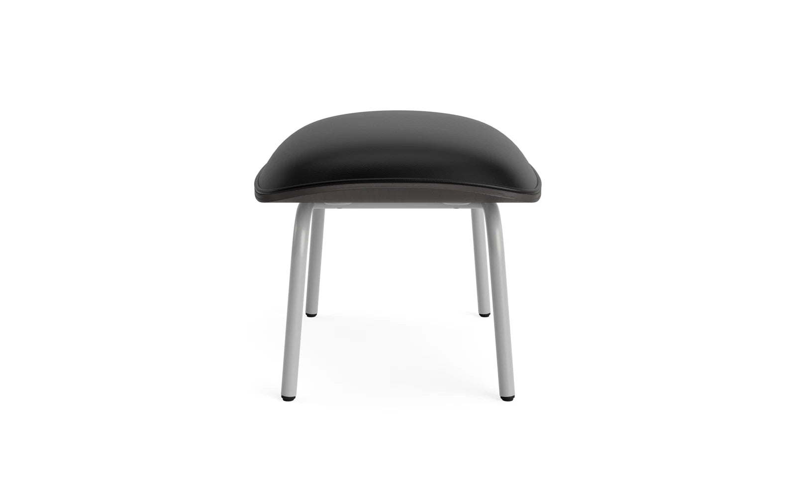 Erleben Sie den eleganten Pad Fusshocker von Normann Copenhagen, gefertigt aus grauem Stahl und schwarzem Polster. Perfekt für stilvolle Lounges!