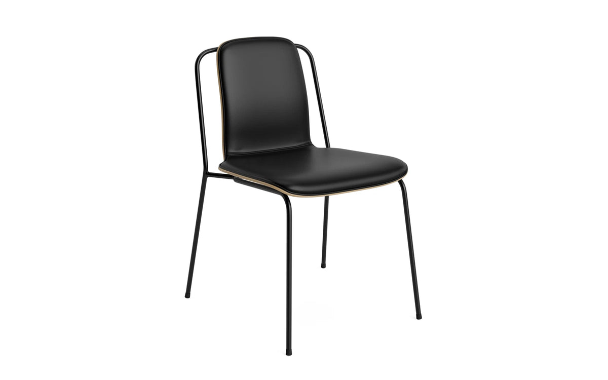 Studio Stuhl Frontpolster, Schwarz Stahl, Eiche/Ultra Leder in Ultra 41599 präsentiert im Onlineshop von KAQTU Design AG. Stuhl ist von Normann Copenhagen