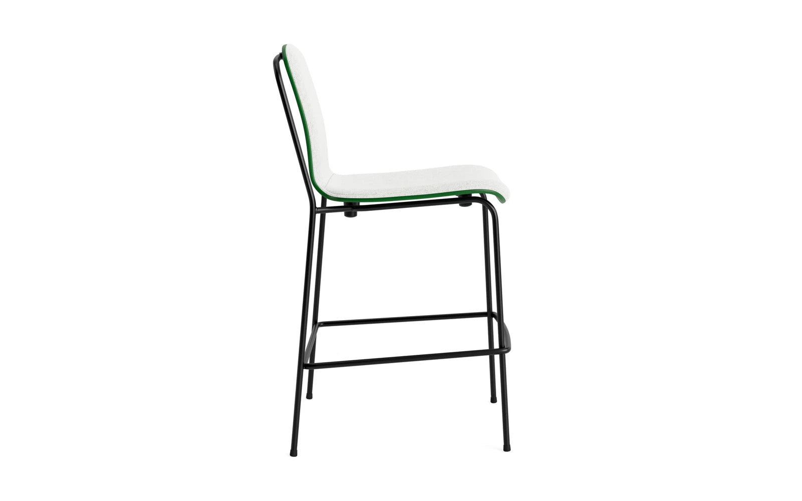 Erleben Sie den stilvollen Studio Barstuhl 65 cm von Normann Copenhagen. Mit seinem eleganten Design aus schwarzem Stahl und grünem Hallingdal-Polster ist er die perfekte Ergänzung für jedes moderne Zuhause.