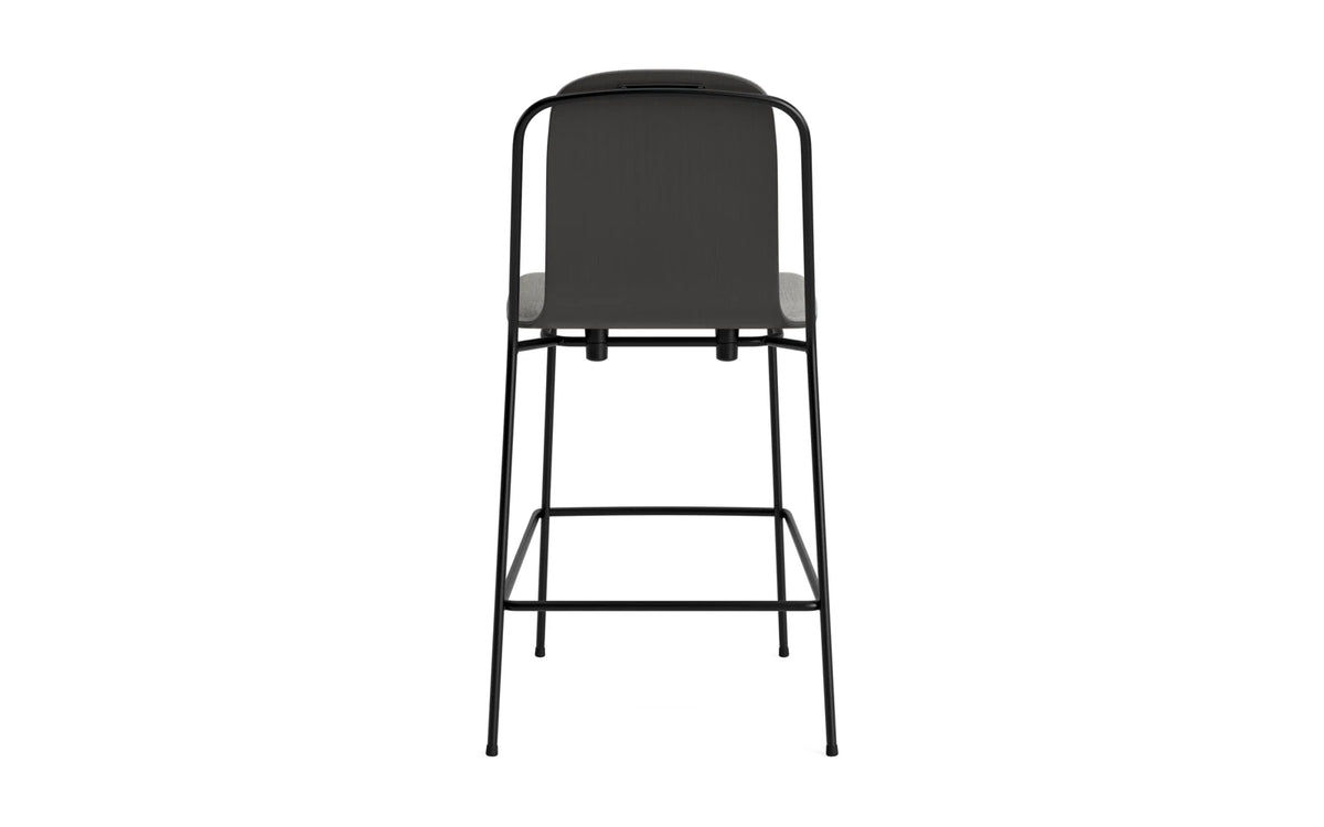 Studio Barstuhl 65 cm frontpolster schwarzes Stahl/ schwarz/ Remix in Remix 133 präsentiert im Onlineshop von KAQTU Design AG. Barstuhl ist von Normann Copenhagen