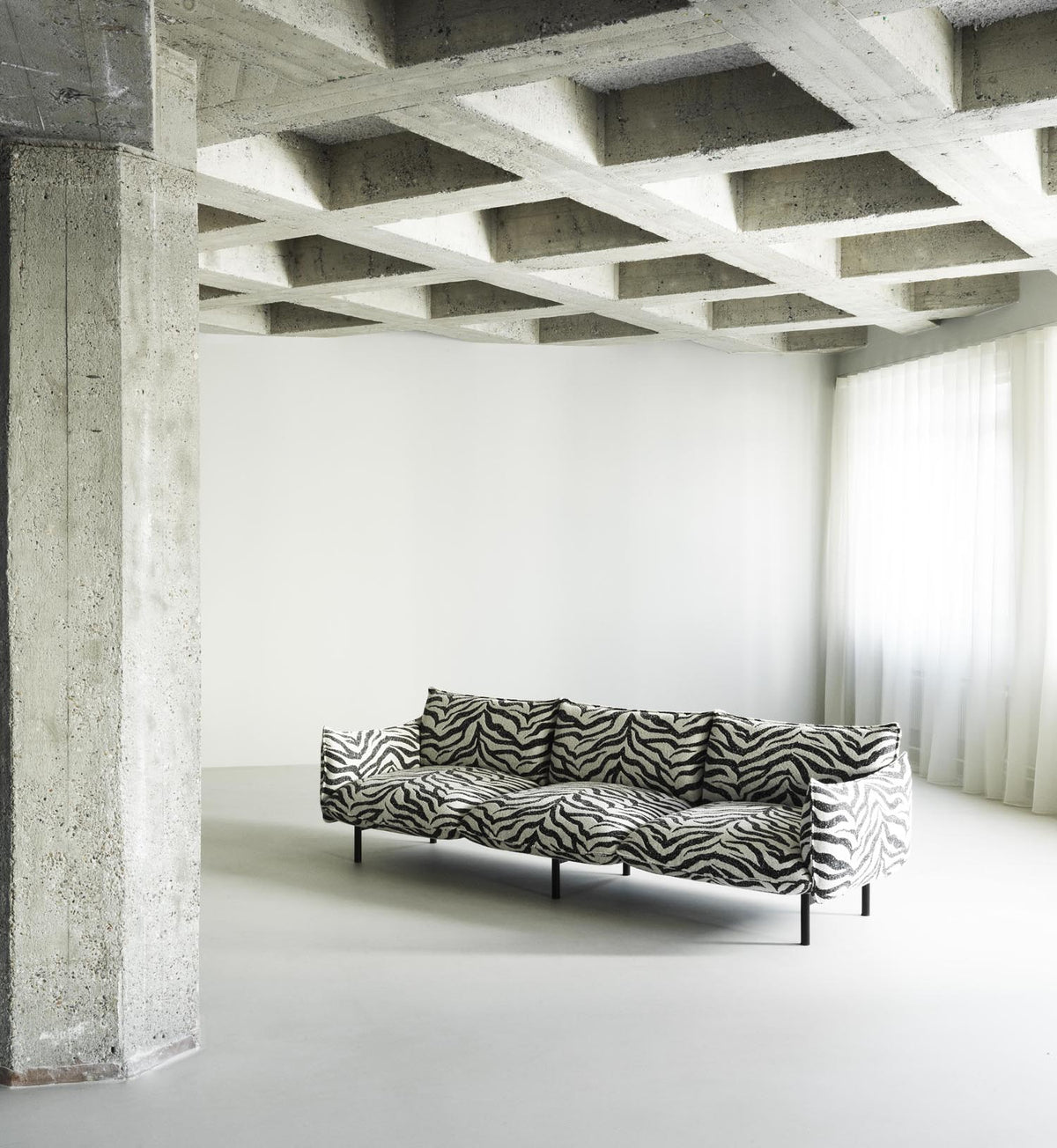 Ark modulares sofa 3-sitzer mitt Chaise Longue Remix in Remix 133 präsentiert im Onlineshop von KAQTU Design AG. L-Sofa rechts ist von Normann Copenhagen