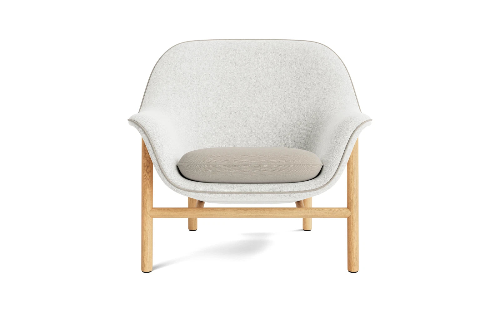 Entdecken Sie den Drape Lounge-Sessel von Normann Copenhagen: Eleganz, Komfort und nachhaltige Materialien vereint in einem zeitlosen Design.