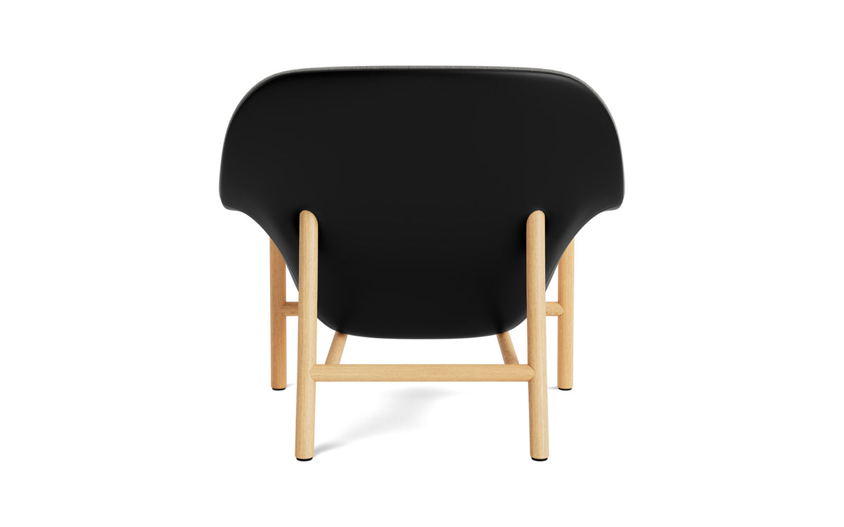 Drape Lounge Sessel tief in Ultra 41599 präsentiert im Onlineshop von KAQTU Design AG. Sessel mit Armlehnen ist von Normann Copenhagen