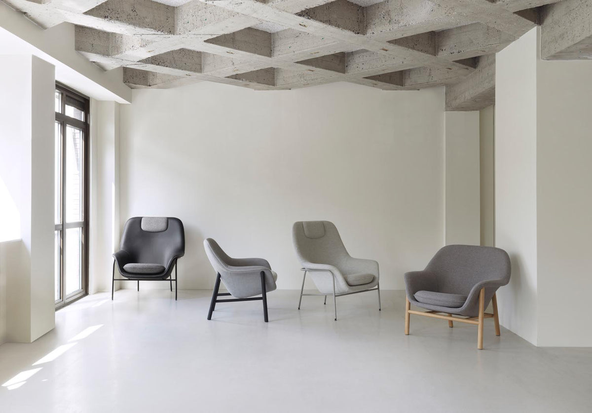 Drape Lounge-Sessel hoch schwarz Stahl Hallingdal in Hallingdal 110 präsentiert im Onlineshop von KAQTU Design AG. Sessel ist von Normann Copenhagen