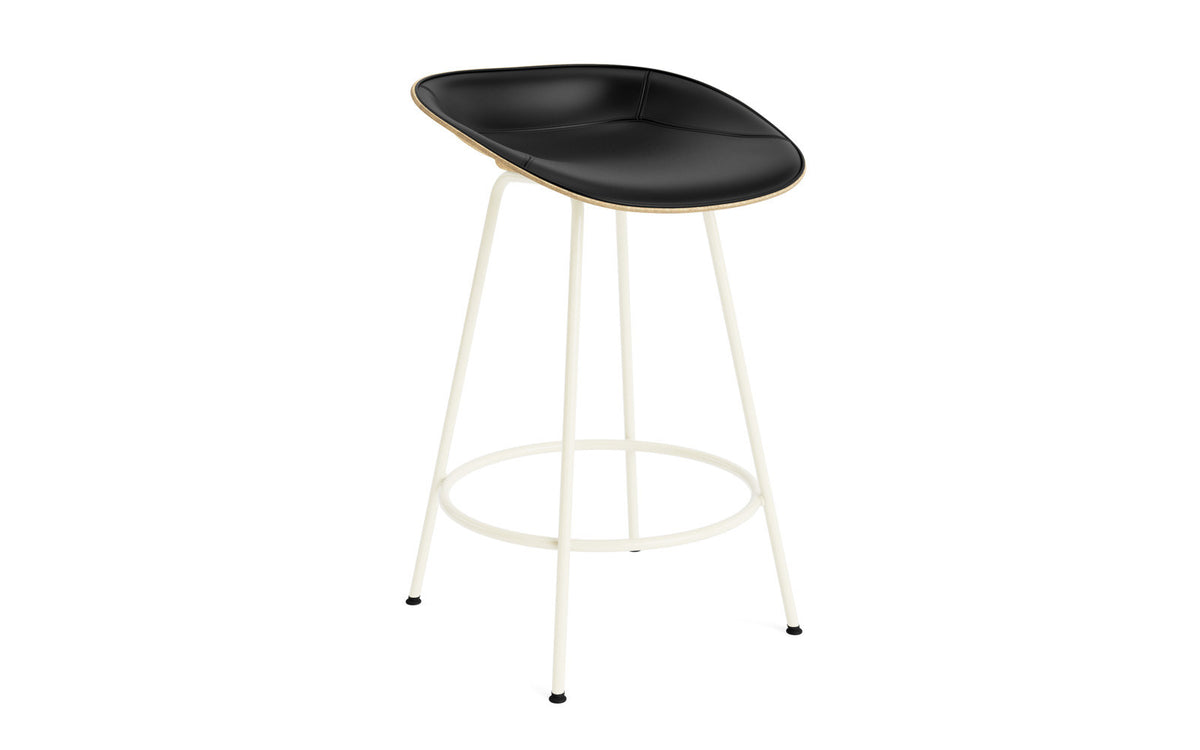 Mat Barstuhl 65 cm Frontpolster Hanffasern creme Stahl in Ultra 41599 präsentiert im Onlineshop von KAQTU Design AG. Barstuhl ist von Normann Copenhagen