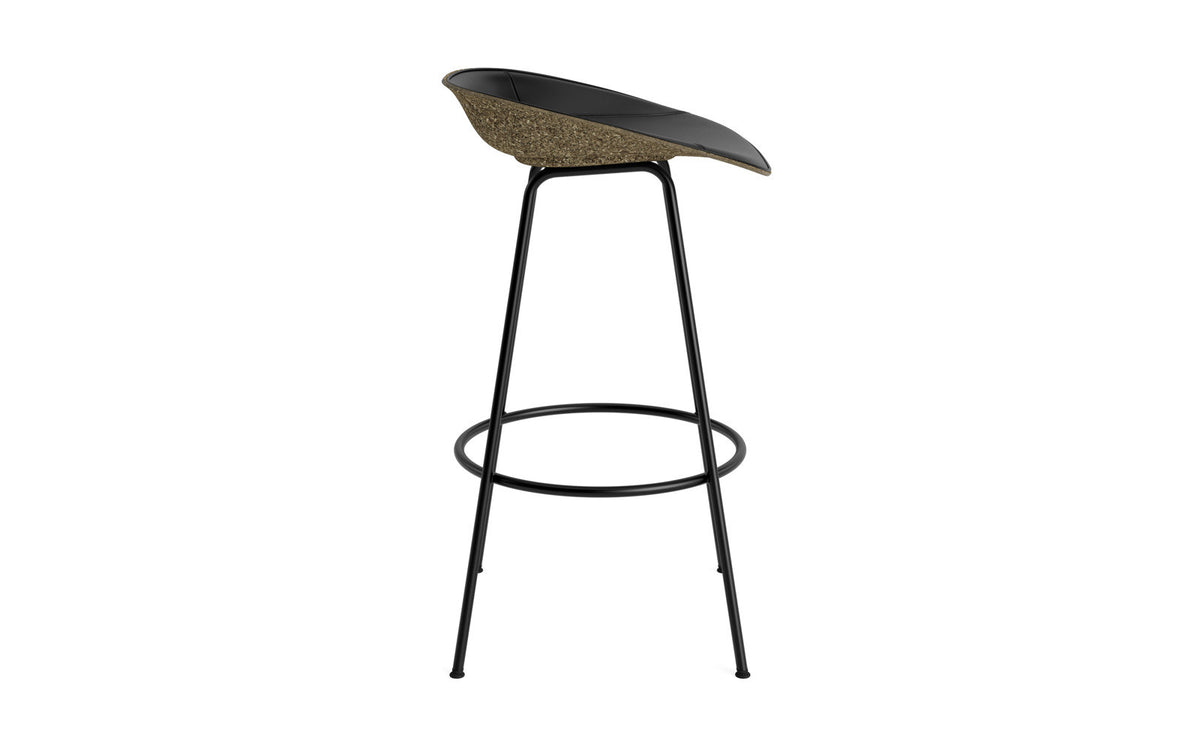 Mat Barstuhl 75 cm Frontpolster Seegras schwartz Stahl in Ultra 41599 präsentiert im Onlineshop von KAQTU Design AG. Barstuhl ist von Normann Copenhagen