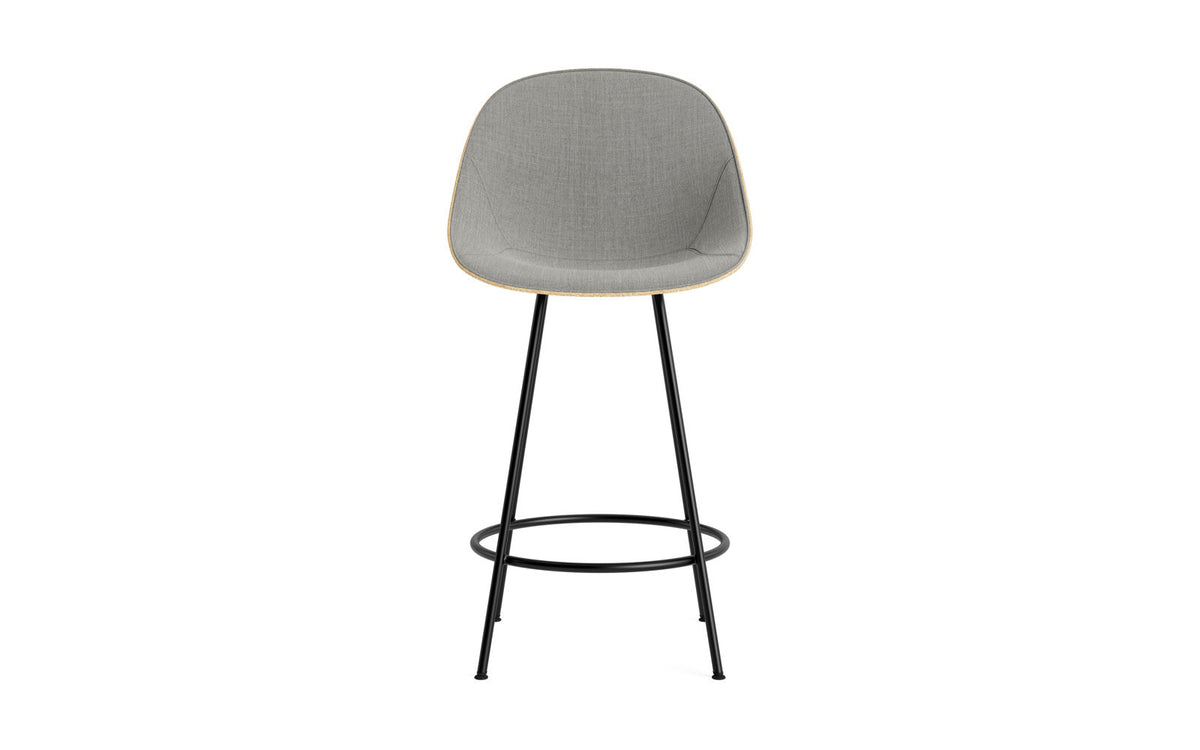 Mat Barstuhl 65 cm Frontpolster Hanffasern schwarzes Stahl in Remix 133 präsentiert im Onlineshop von KAQTU Design AG. Barstuhl ist von Normann Copenhagen