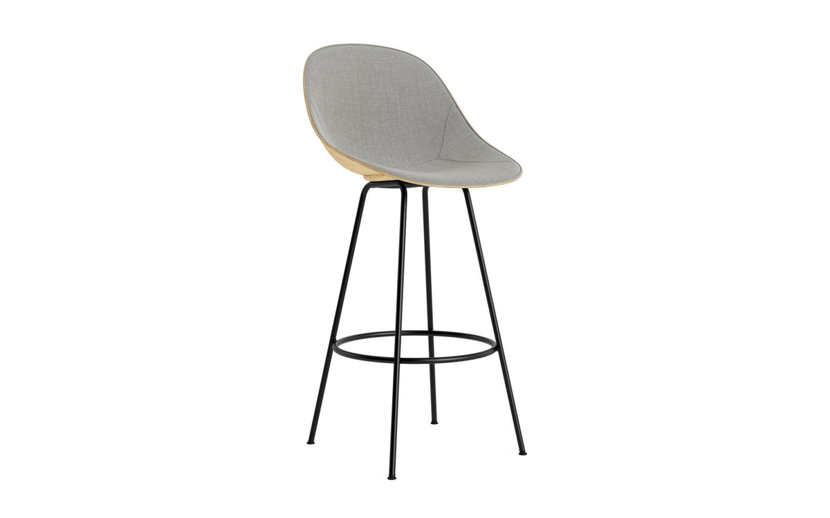 Mat Barstuhl 75 cm Frontpolster Hanffasern schwarzes Stahl in Remix 133 präsentiert im Onlineshop von KAQTU Design AG. Barstuhl ist von Normann Copenhagen