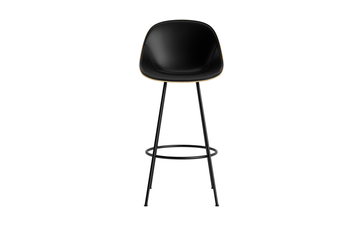 Mat Barstuhl 75 cm Frontpolster Hanffasern schwarzes Stahl in Ultra 41599 präsentiert im Onlineshop von KAQTU Design AG. Barstuhl ist von Normann Copenhagen