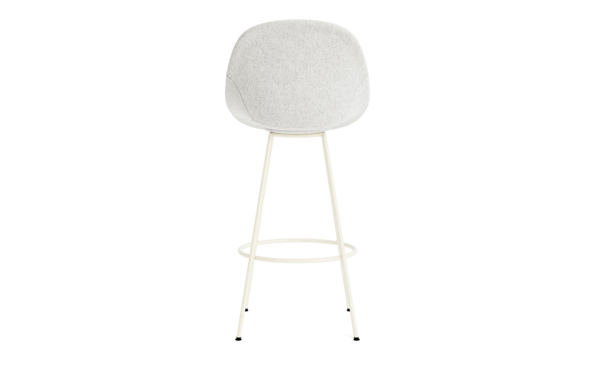 Mat Barstuhl 75 cm vollpolster creme Stahl in Hallingdal 110 präsentiert im Onlineshop von KAQTU Design AG. Barstuhl ist von Normann Copenhagen