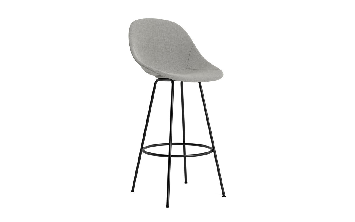 Mat Barstuhl 75 cm vollpolster schwarzes Stahl in Remix 133 präsentiert im Onlineshop von KAQTU Design AG. Barstuhl ist von Normann Copenhagen