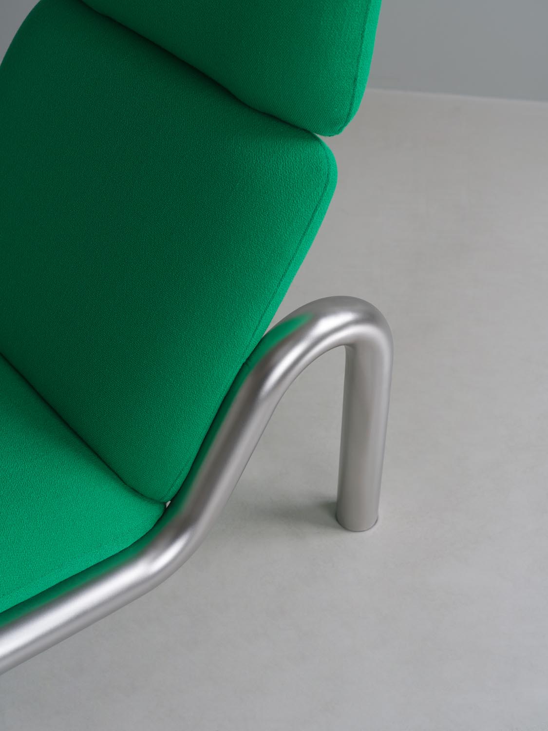 Tube Lounge-Sessel Ultra in Ultra 41599 präsentiert im Onlineshop von KAQTU Design AG. Sessel ist von Normann Copenhagen