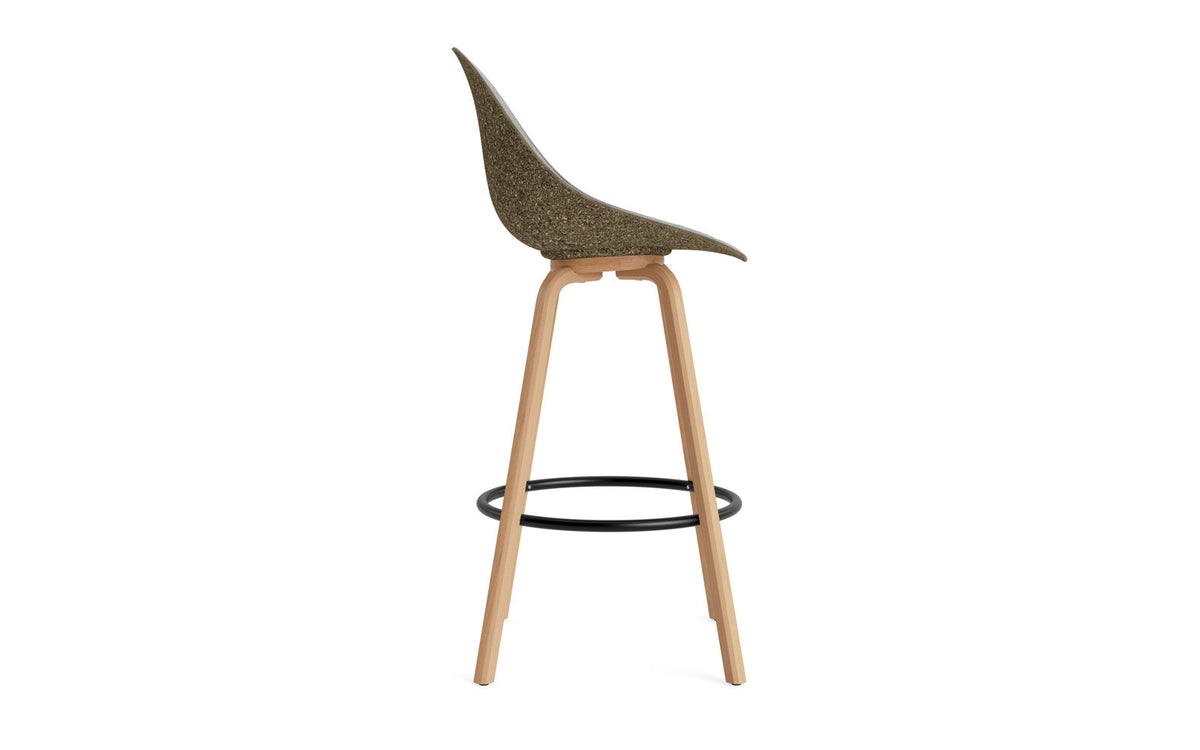 Mat Barstuhl 75 cm Frontpolster Seegras Buchenholz/schwarz in Remix 133 präsentiert im Onlineshop von KAQTU Design AG. Barstuhl ist von Normann Copenhagen