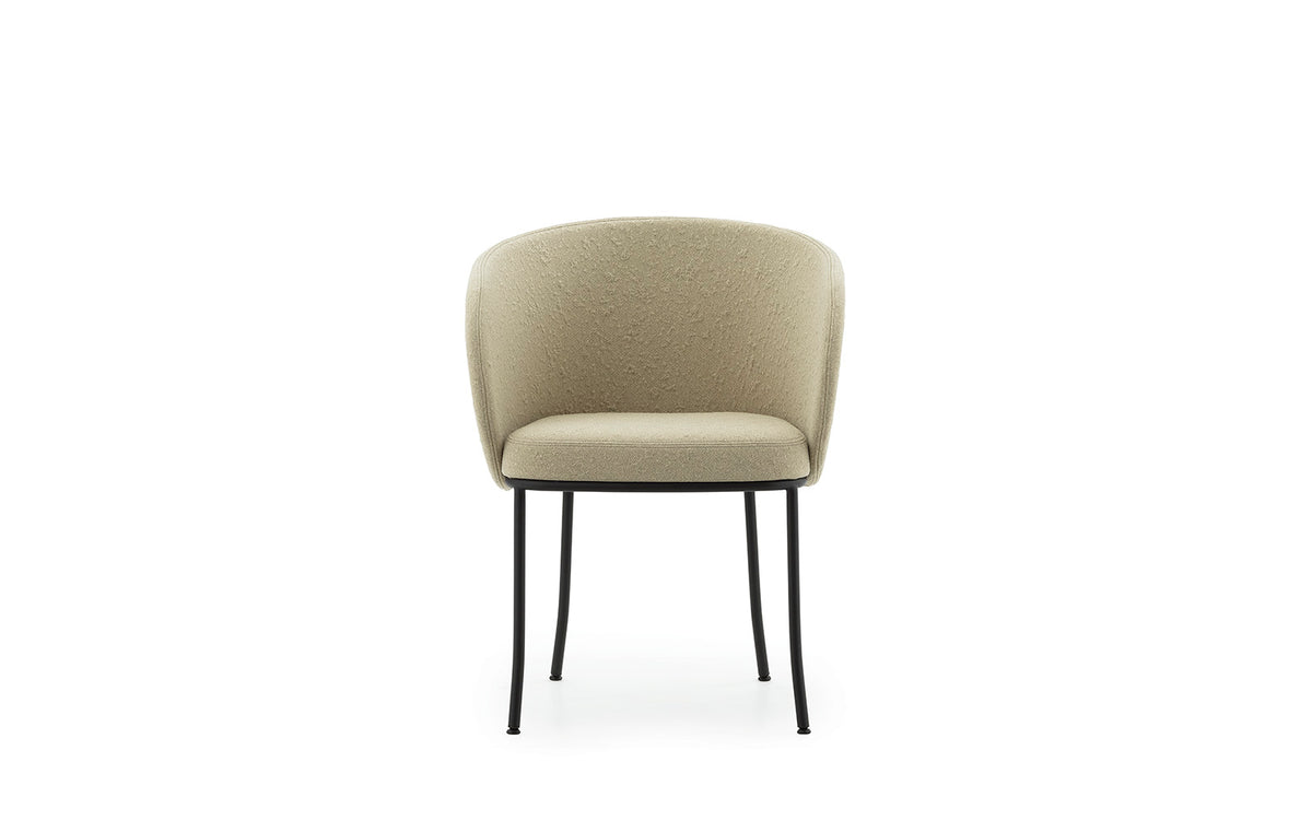 Knit Armchair Black Steel in Sand präsentiert im Onlineshop von KAQTU Design AG. Stuhl ist von Normann Copenhagen