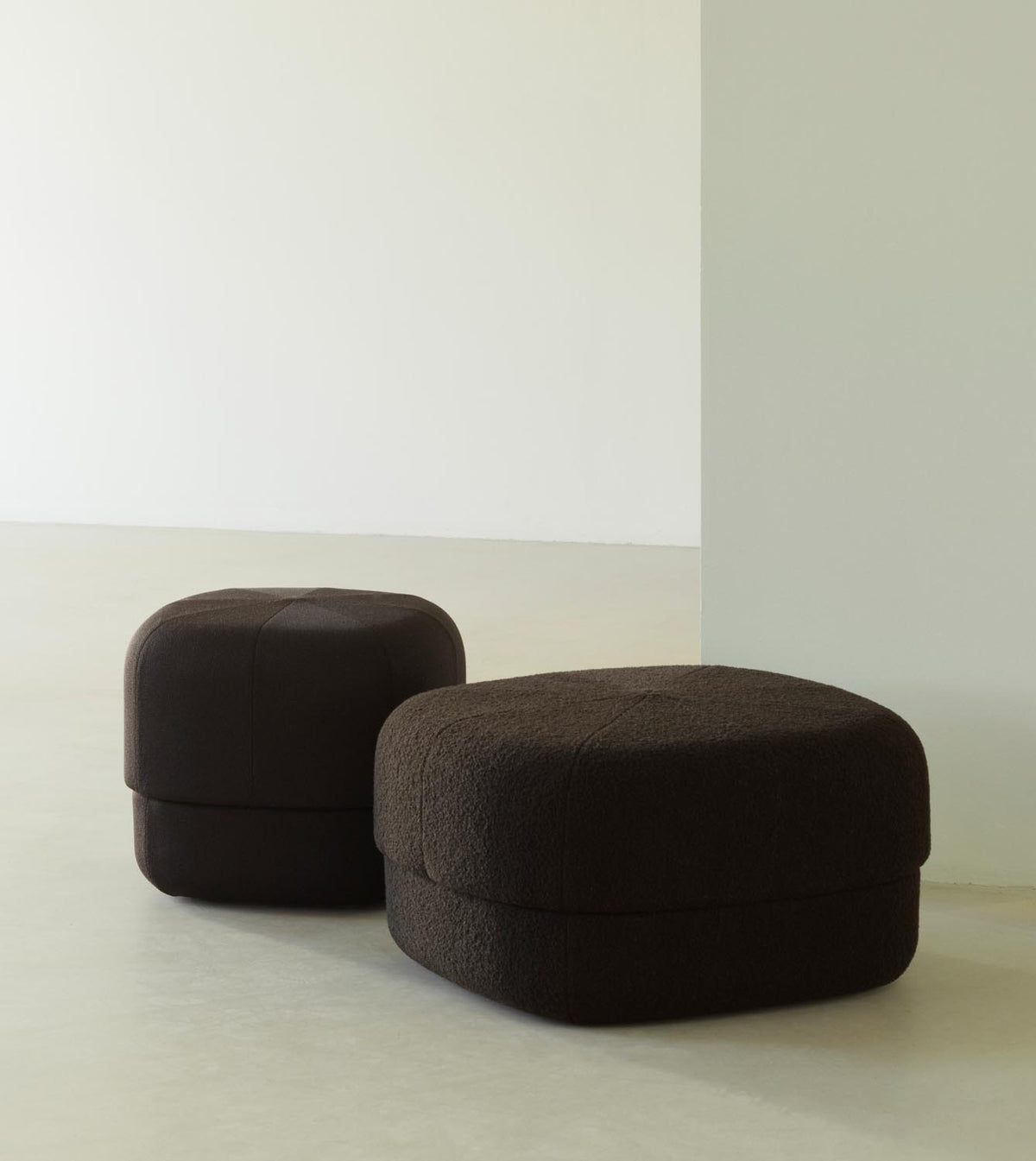 Circus Pouf in präsentiert im Onlineshop von KAQTU Design AG. Pouf ist von Normann Copenhagen