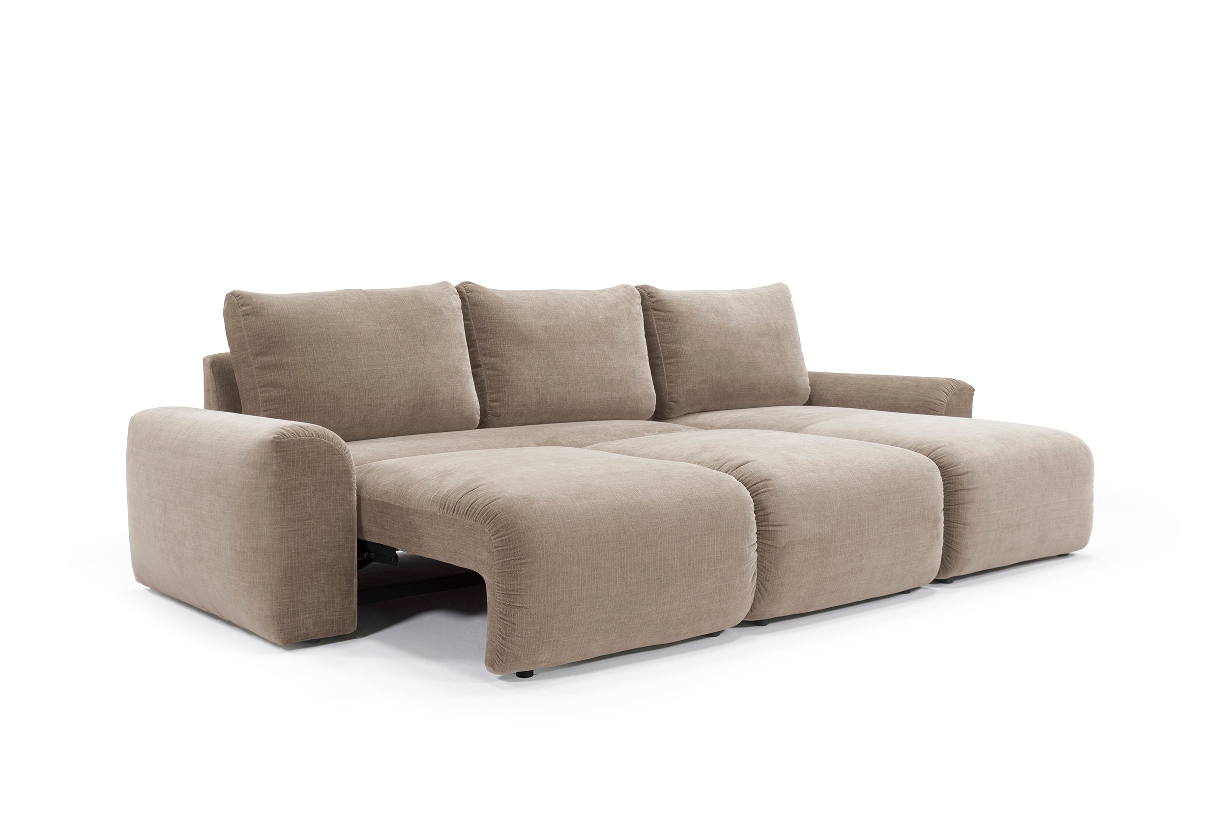Norum Schlafsofa mit Chaiselongue und Chunky-Armlehnen in 417 Esina Mocha präsentiert im Onlineshop von KAQTU Design AG. Bettsofa rechts ist von Innovation Living