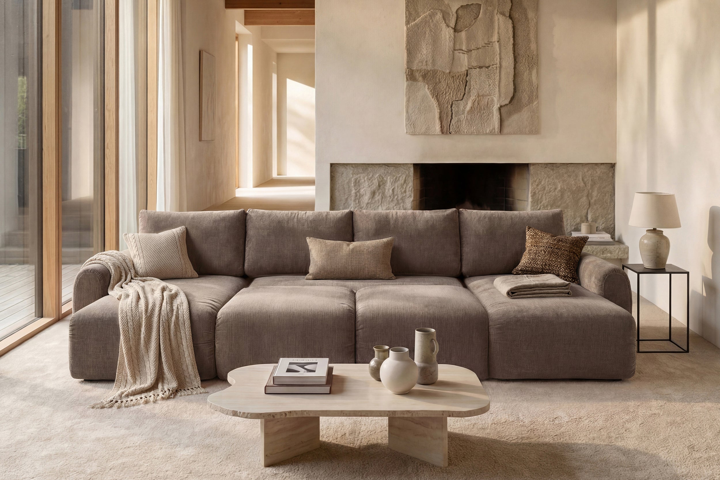 Norum Schlafsofa U-Form mit Chunky-Armlehnen in 417 Esina Mocha präsentiert im Onlineshop von KAQTU Design AG. Bettsofa ist von Innovation Living