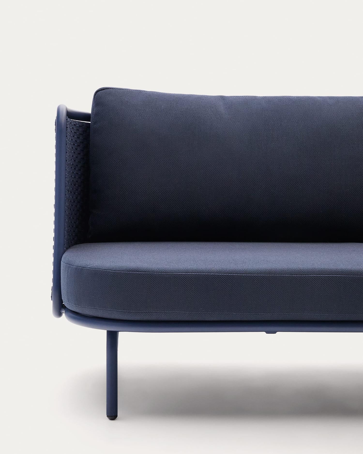 Stilvolles 3-Sitzer Outdoor-Sofa Sedalis, 210 cm, aus robustem Aluminium und frischem blauen Seil, perfekt für entspannte Stunden im Freien.