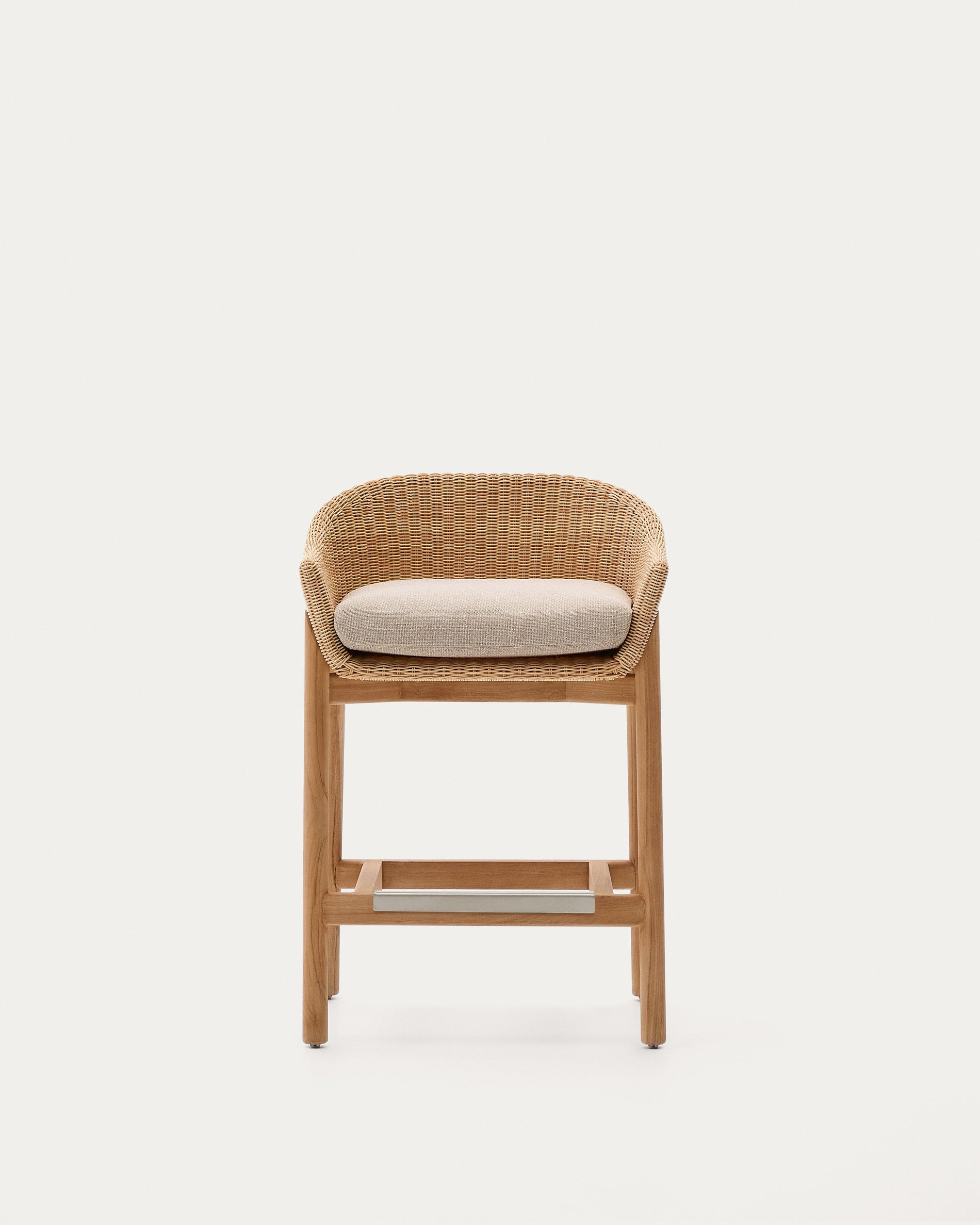 Hocker Galea, 65 cm, aus FSC-zertifiziertem Teakholz und synthetischem Rattan, nachhaltig, modern und perfekt für stilvolle Räume.