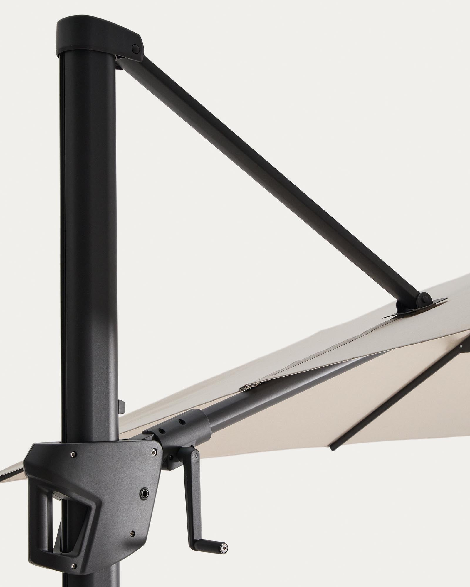 Moderner exzentrischer Sonnenschirm Noli in Beige, mit robustem graphitgrauem Aluminiumgestell, perfekt für stilvolle Außenbereiche.