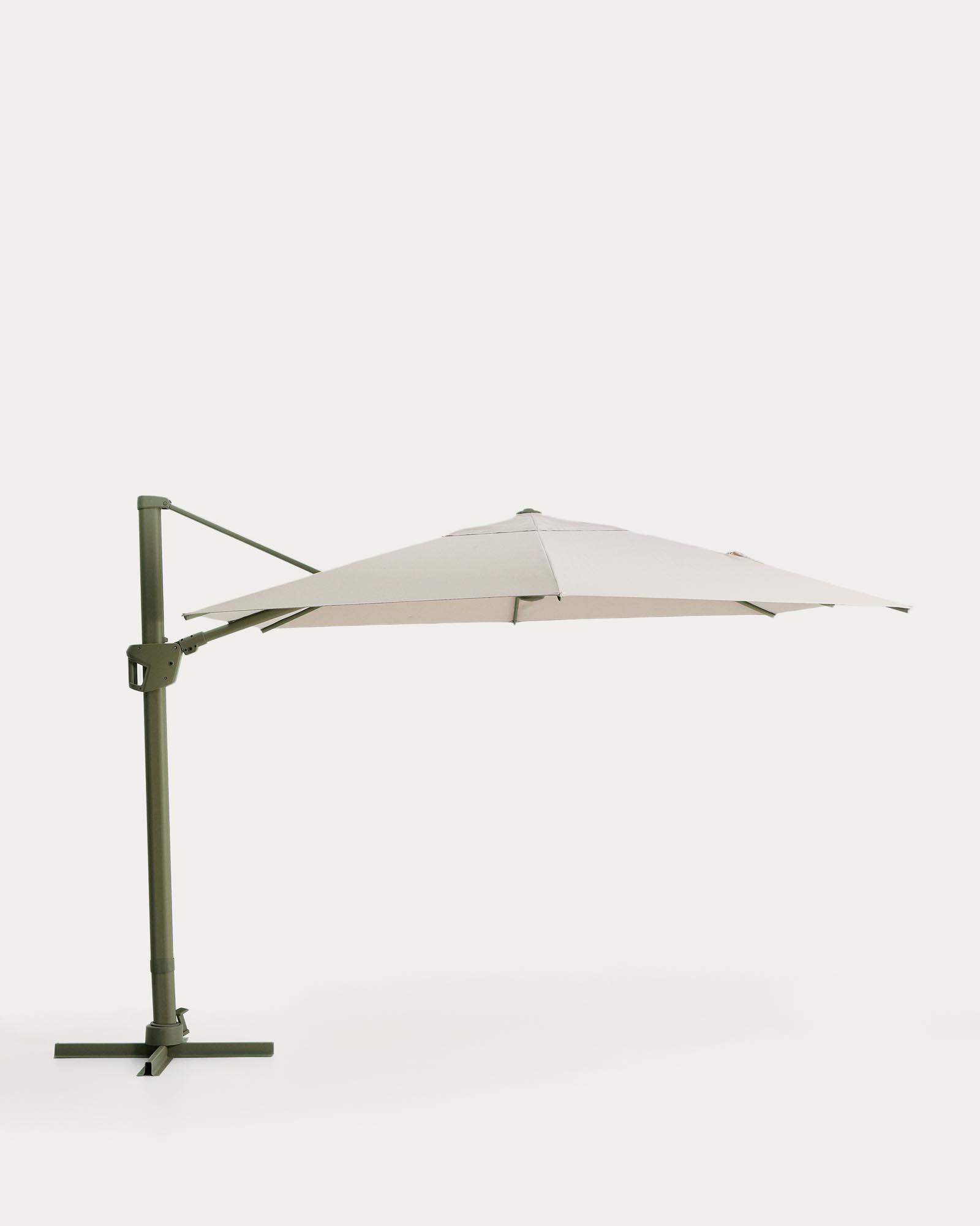 Exzentrischer Sonnenschirm Noli in Beige mit grünem Aluminiumgestell, 300 x 420 cm in Beige präsentiert im Onlineshop von KAQTU Design AG. Sonnenschirm ist von Kave Home