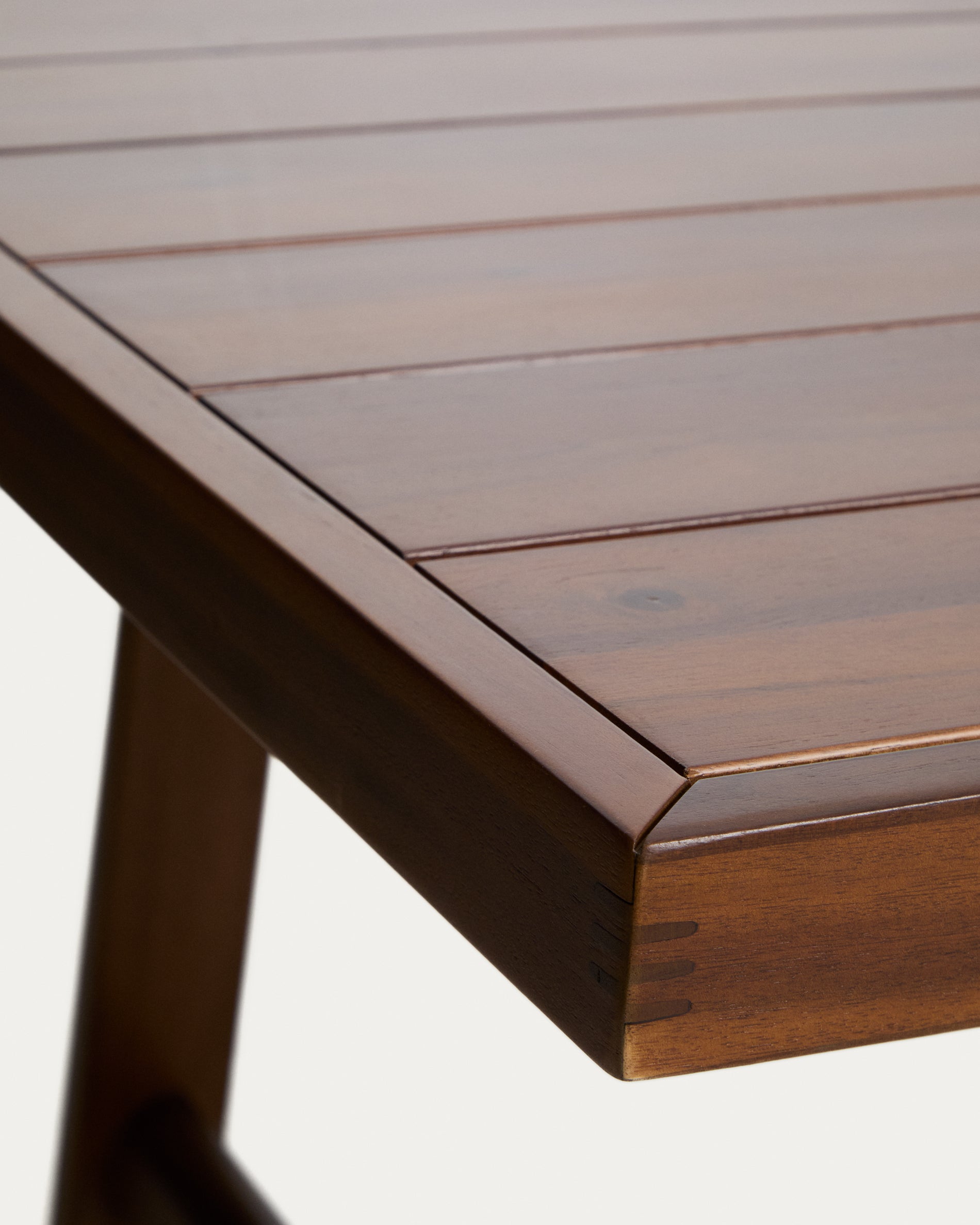 Outdoor-Tisch Itani aus massivem Akazienholz, 200 x 100 cm, FSC 100 % in Braun präsentiert im Onlineshop von KAQTU Design AG. Gartentisch ist von Kave Home