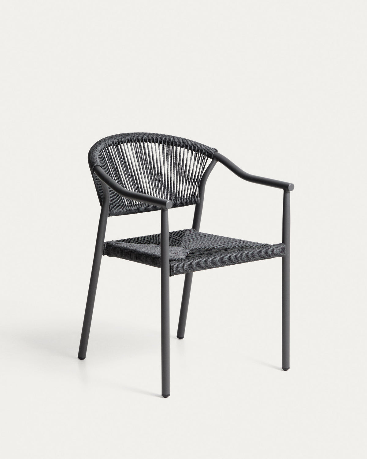 Stapelbarer Outdoor-Stuhl Livadia aus Aluminium in Graphit in Dunkelgrau, Schwarz präsentiert im Onlineshop von KAQTU Design AG. Gartenstuhl ist von Kave Home