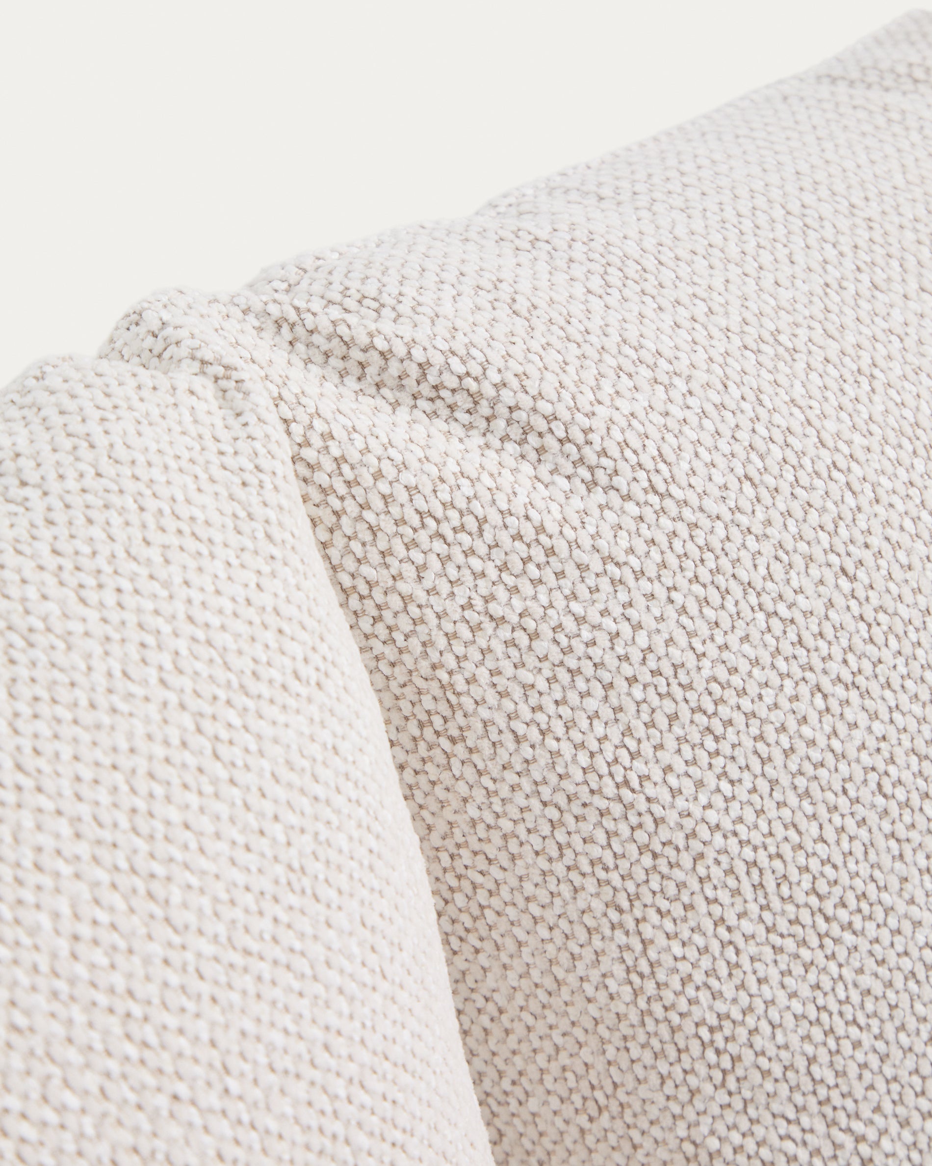 Set Omala aus einem 2-Sitzer-Sofa und 2 Sesseln aus Seil und Aluminium in Bordeauxrot in Rot präsentiert im Onlineshop von KAQTU Design AG. Loungesofa ist von Kave Home