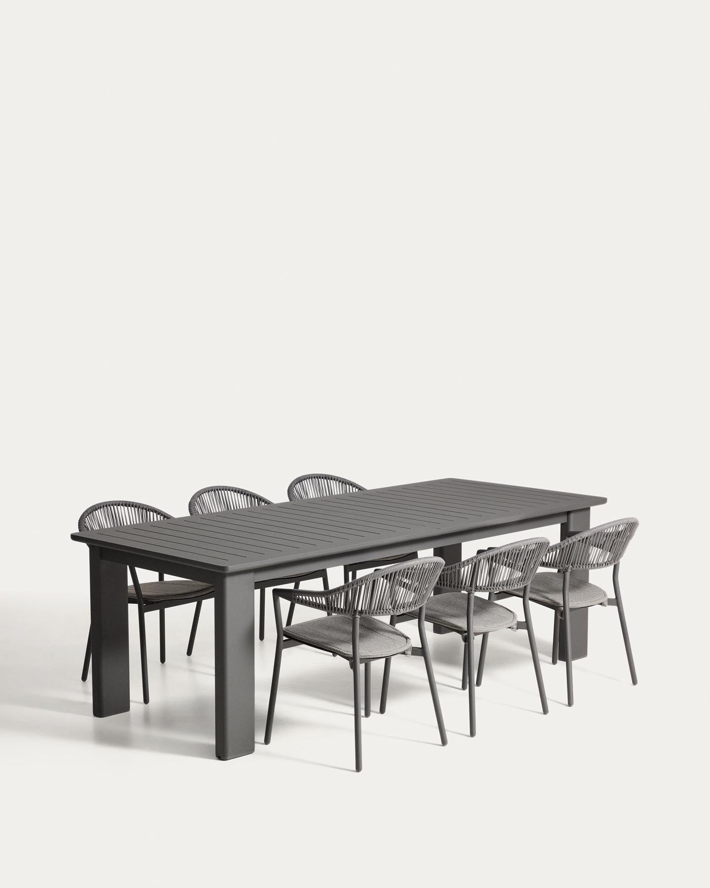 Set mit Ausziehtisch Livorno aus Aluminium in Graphit und 6 Stühlen Alimia aus Aluminium in Graphit und Synthetikseil in Grau, 233 (350) x 100 cm in Graphit präsentiert im Onlineshop von KAQTU Design AG. Loungeset ist von Kave Home
