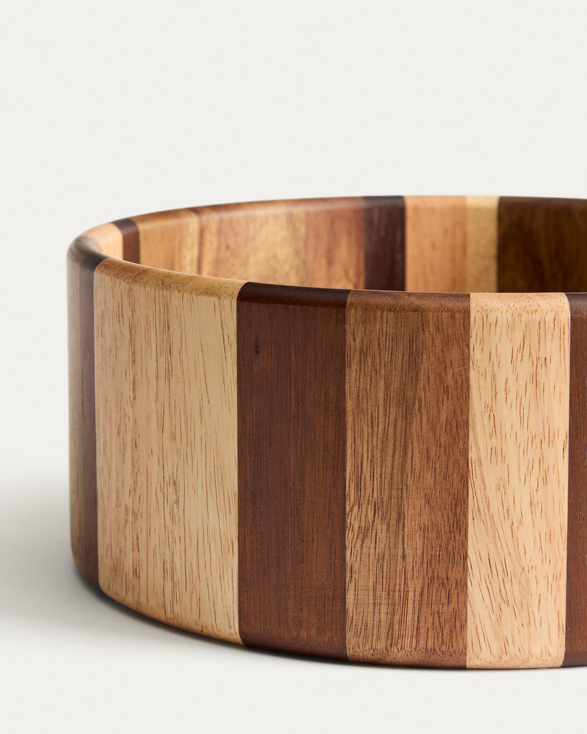 Schale Nover aus Akazienholz, FSC 100 % in Natur präsentiert im Onlineshop von KAQTU Design AG. Schale ist von Kave Home