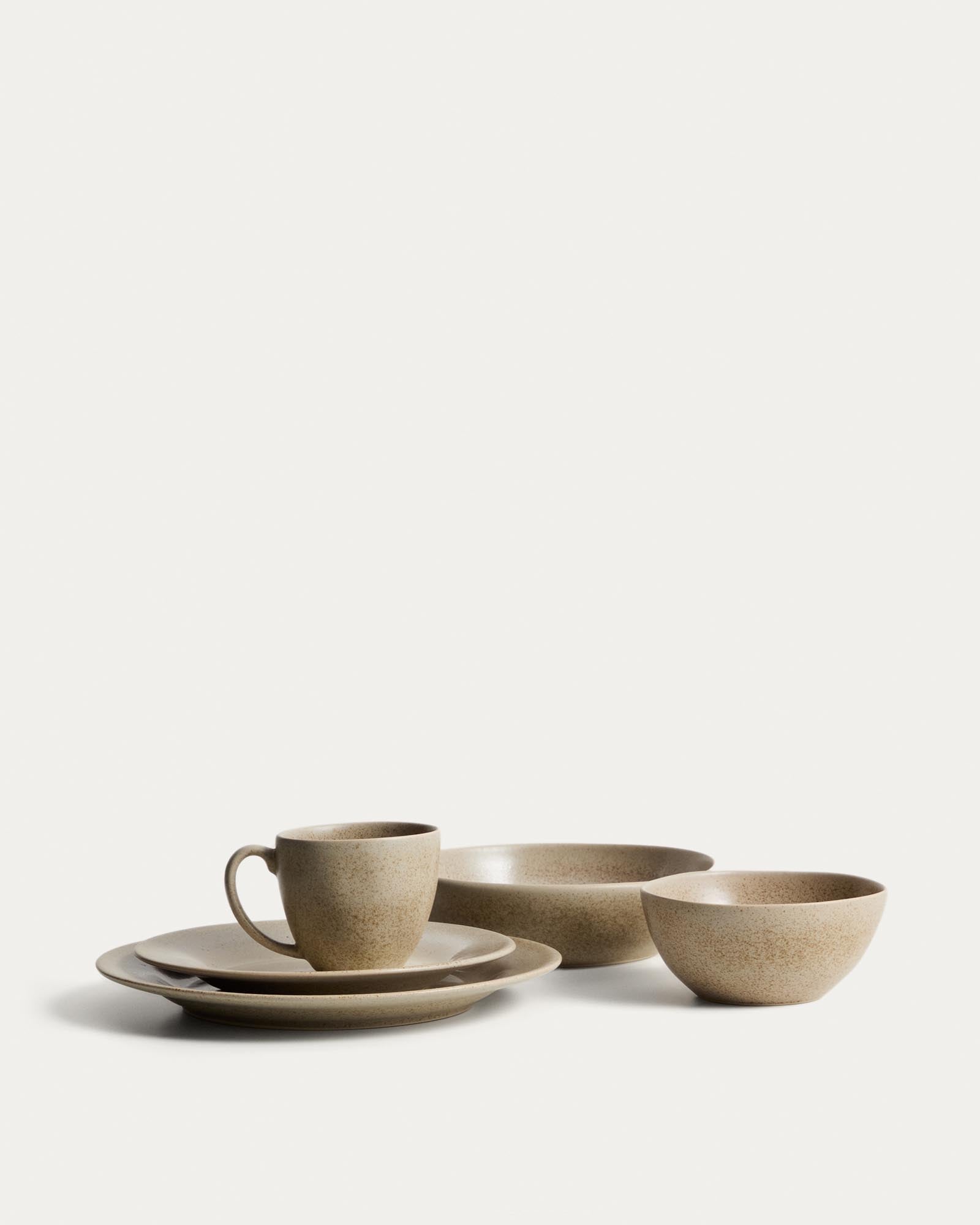Beige Keramikschale Sarel von Kave Home, perfekt für dekorative Akzente und praktische Nutzung in jedem Raum.