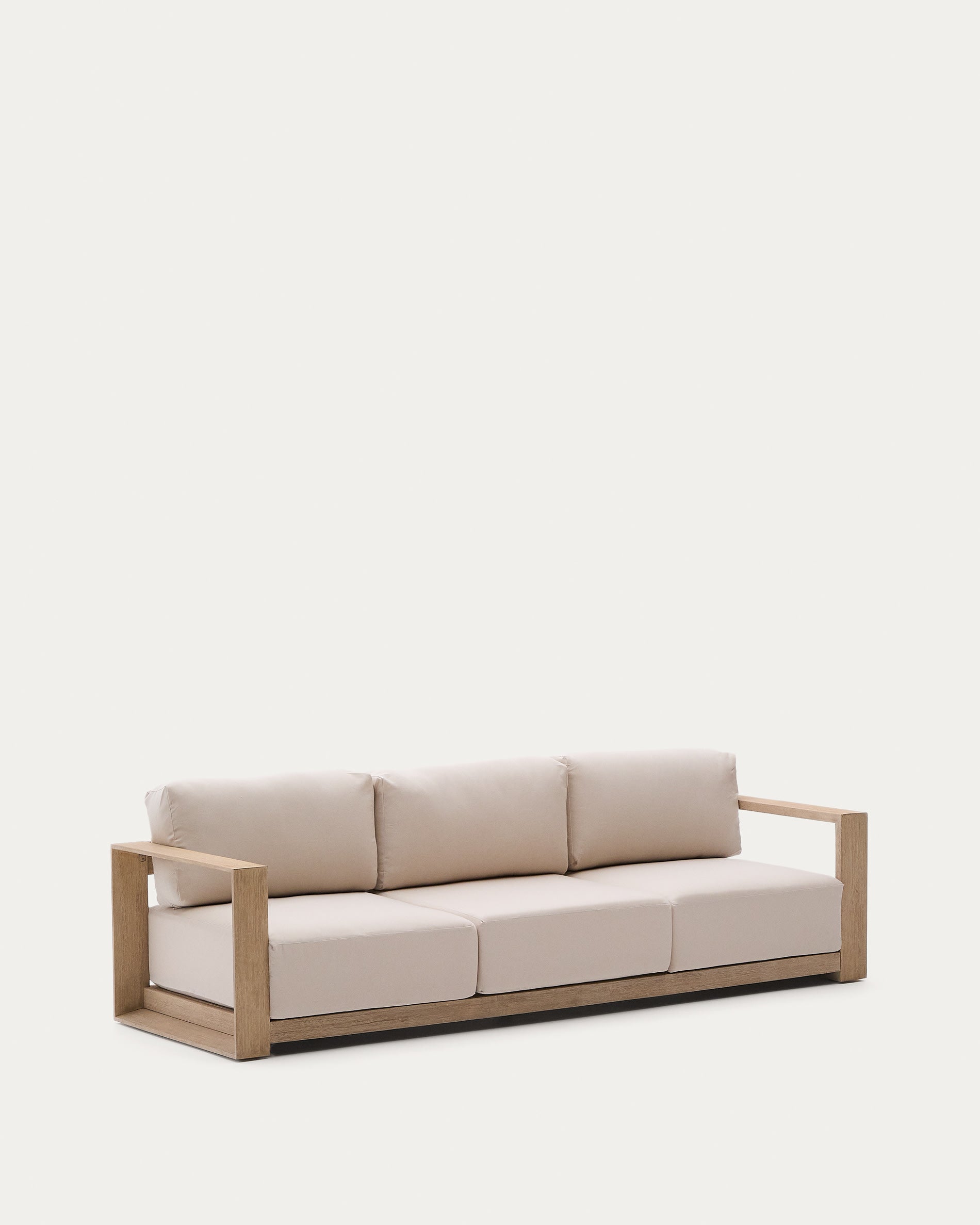 Elegantes 3-Sitzer-Sofa Ambra aus massivem Akazienholz, 249 cm breit, für stilvolles Wohnen drinnen und draussen.