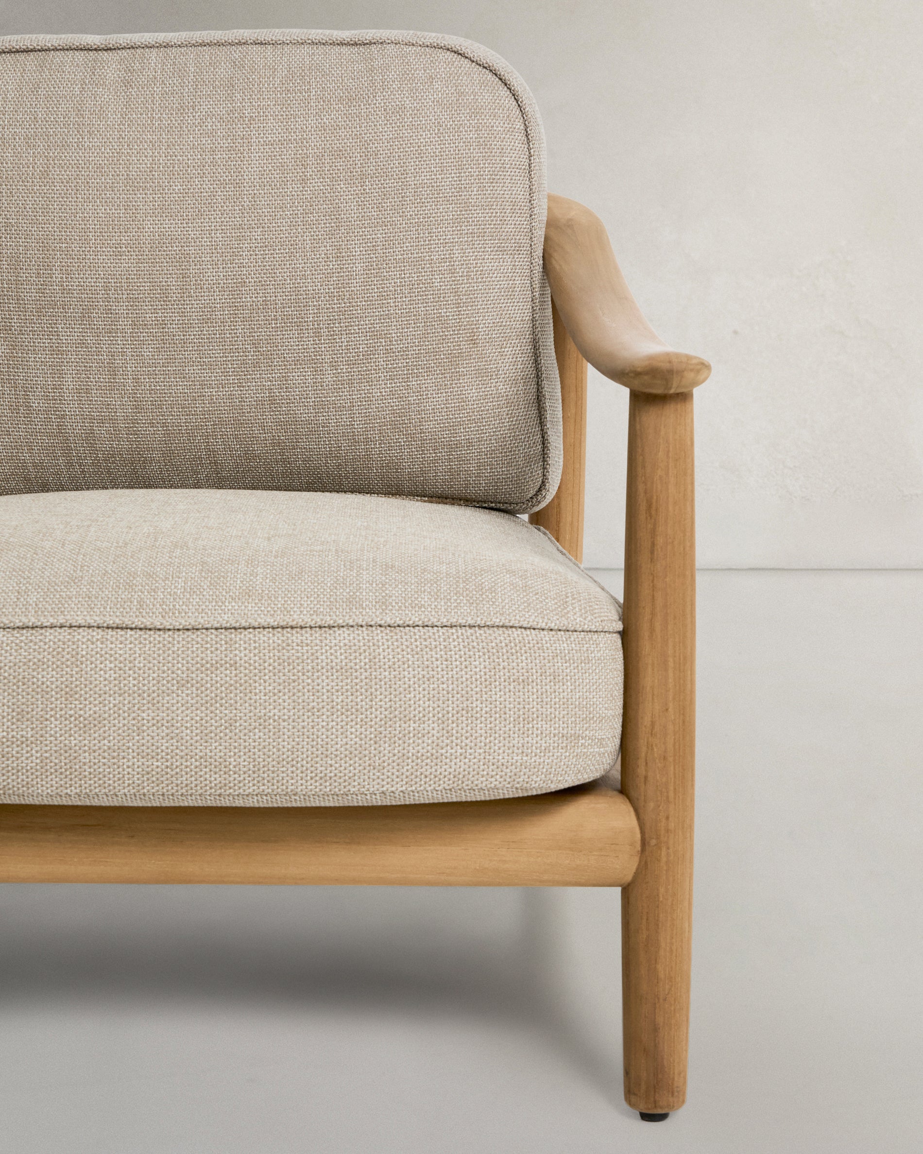 2-Sitzer Outdoor-Sofa Elunda aus massivem Teakholz, FSC 100 %, 149 cm in Natur präsentiert im Onlineshop von KAQTU Design AG. Loungesofa ist von Kave Home