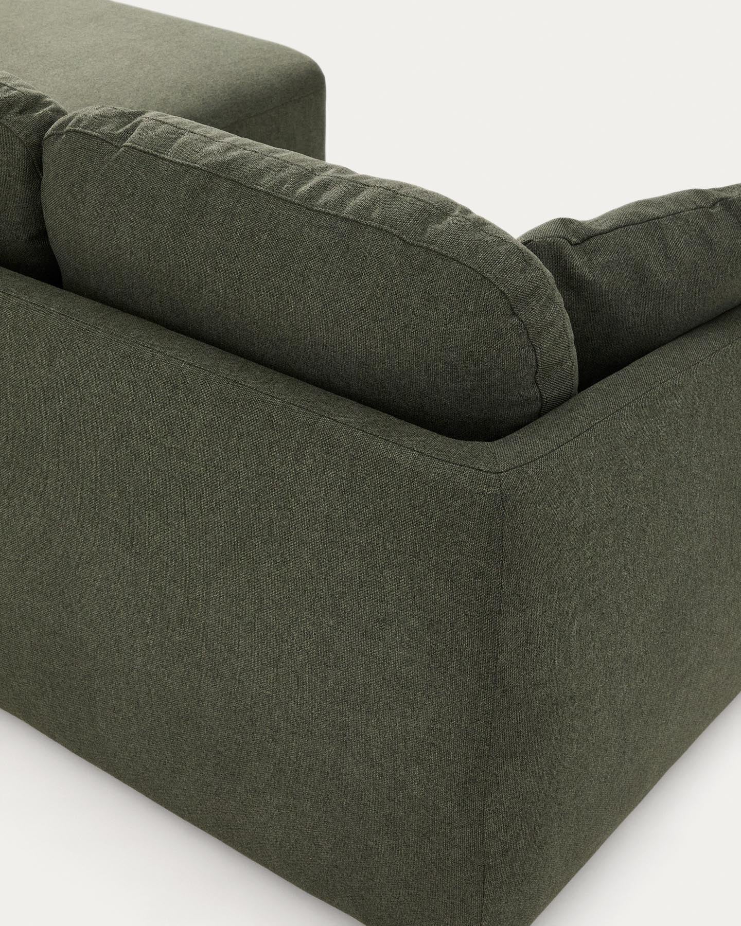 3-Sitzer-Bettsofa Laira in dunkelgrüner Chenille und Chaiselongue links, 246 cm, FSC Mix Credit in Dunkelgrün präsentiert im Onlineshop von KAQTU Design AG. Bettsofa ist von Kave Home