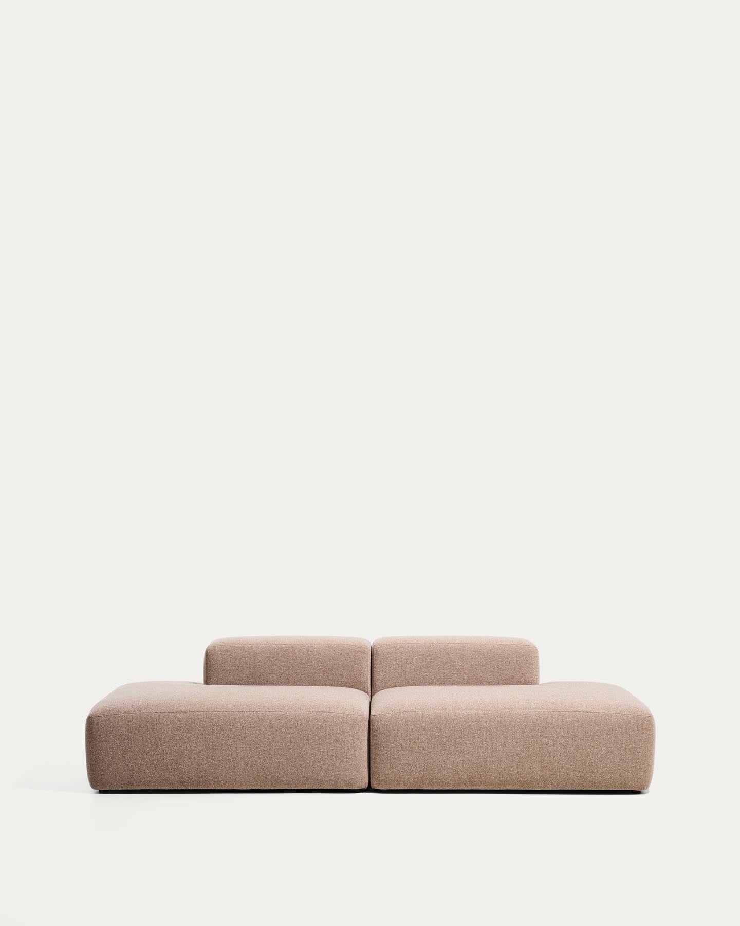 3-Sitzer-Sofa Blok in brauner Chenille, 290 cm, FSC Mix Credit in Taupe präsentiert im Onlineshop von KAQTU Design AG. 3er Sofa ist von Kave Home