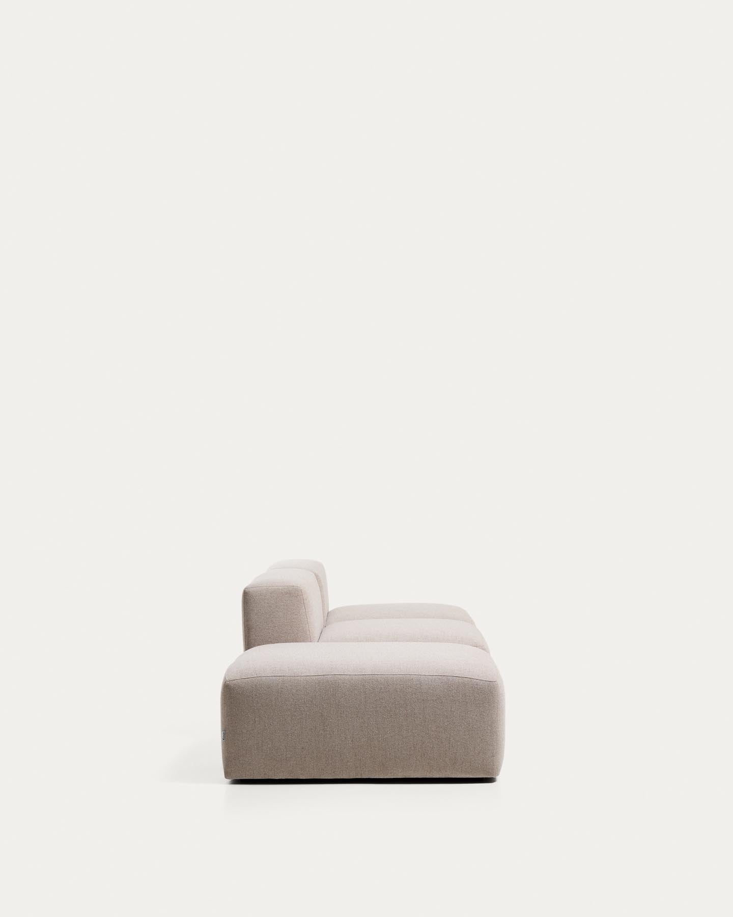 3-Sitzer-Sofa Blok mit Pouf-Randmodul in beiger Chenille, 270 cm, FSC Mix Credit in Beige präsentiert im Onlineshop von KAQTU Design AG. 3er Sofa ist von Kave Home
