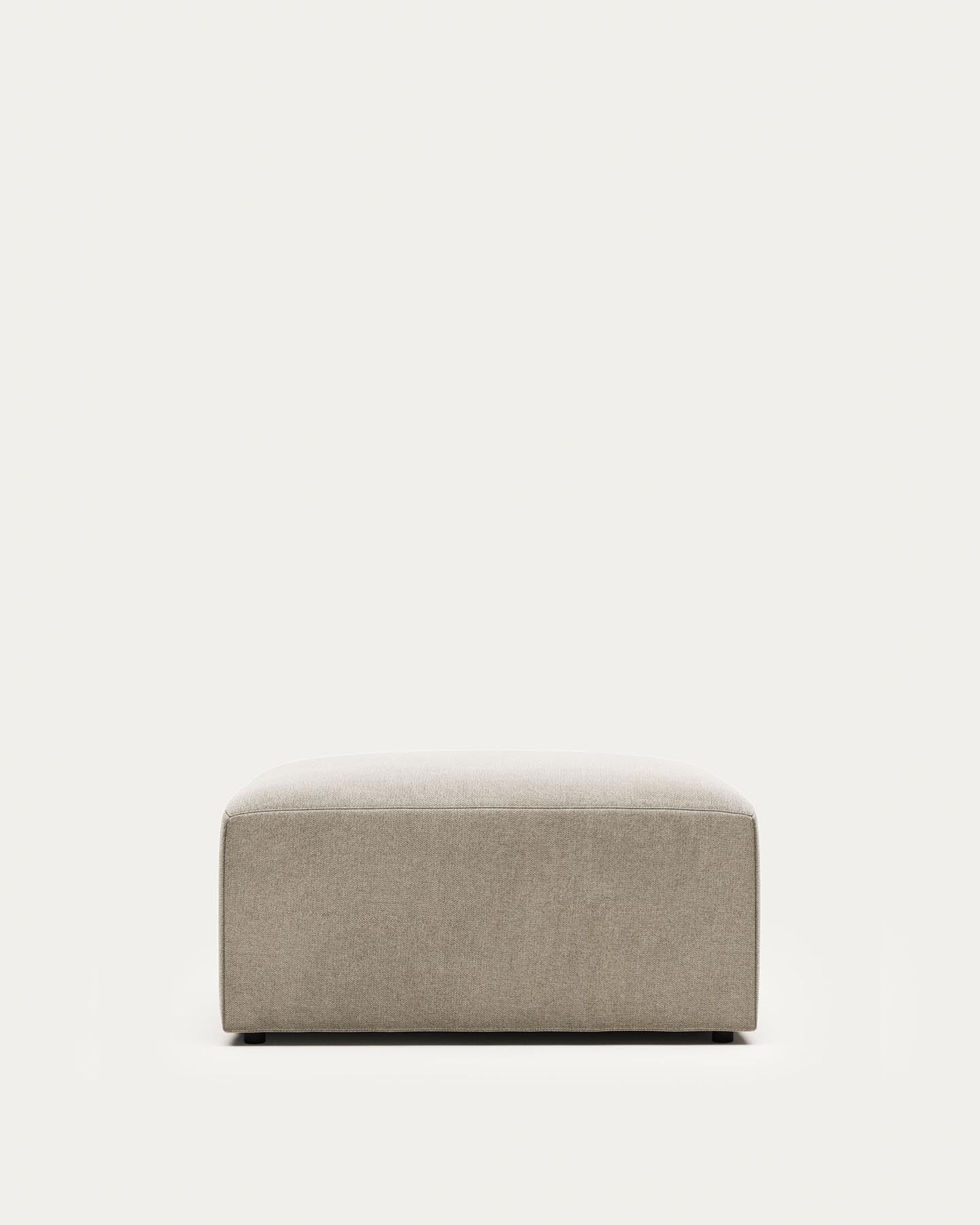 Fussablage Blok, schwer entflammbar mit beiger Chenille, 90 x 74 cm in Beige präsentiert im Onlineshop von KAQTU Design AG. Pouf ist von Kave Home