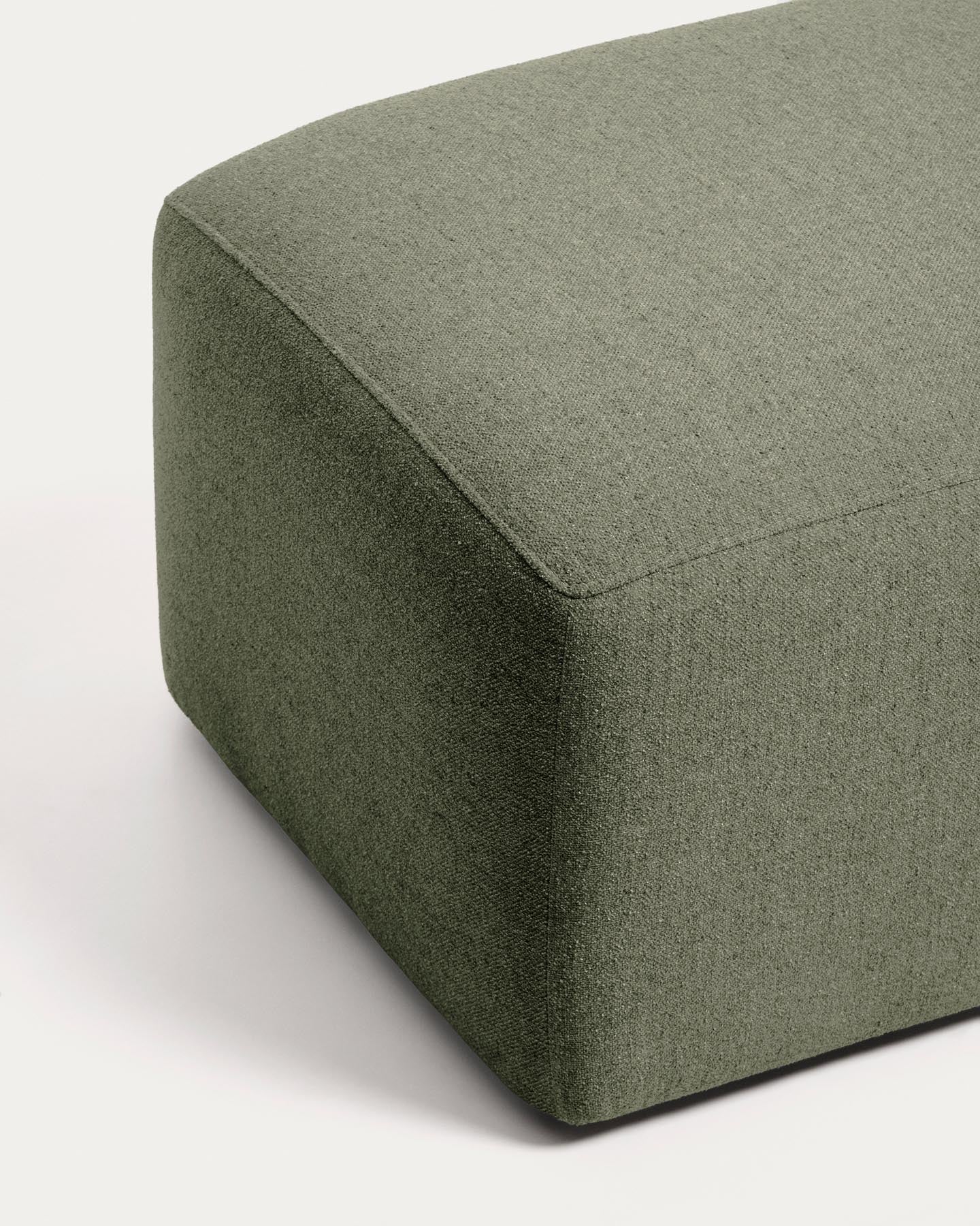 Pouf-Randmodul Blok in grüner Chenille, 60 x 104 cm, FSC Mix Credit in Grün präsentiert im Onlineshop von KAQTU Design AG. Pouf ist von Kave Home