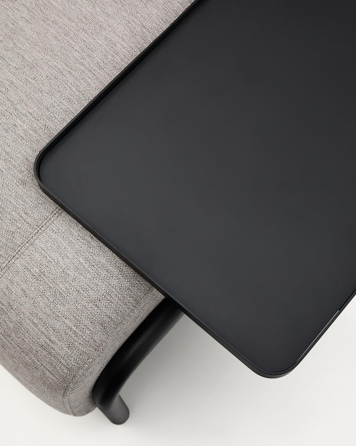 Elegantes Compo 3-Sitzer Sofa in Beige-Grau von Kave Home, 252 cm, mit praktischem Tablett für vielseitige Nutzung und optimalen Komfort.