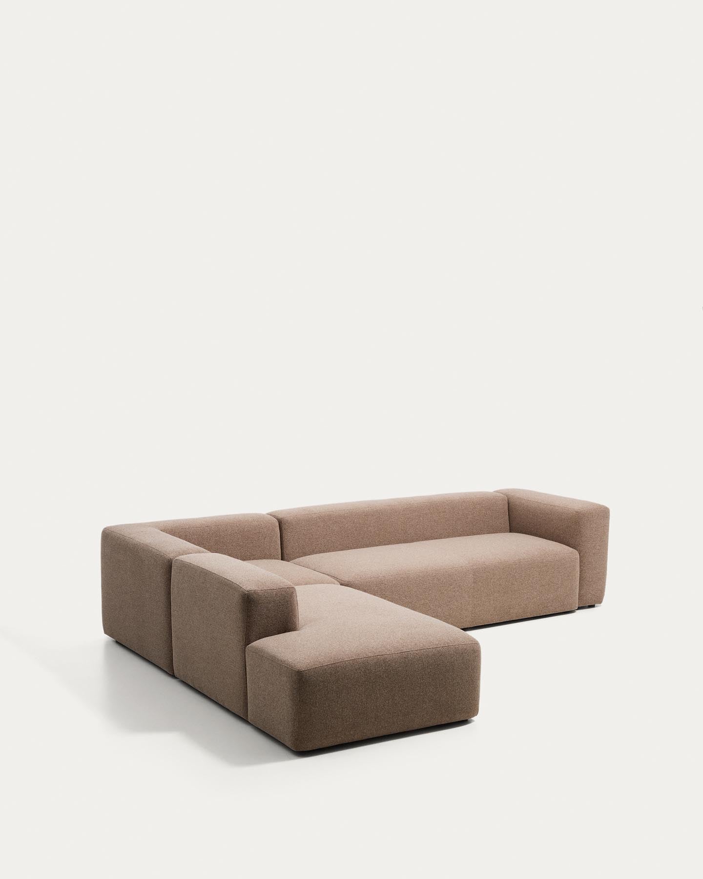 5-Sitzer-Ecksofa Blok mit Randmodul links in brauner Chenille, 255 x 320 cm, FSC Mix Credit in Taupe präsentiert im Onlineshop von KAQTU Design AG. L-Sofa links ist von Kave Home