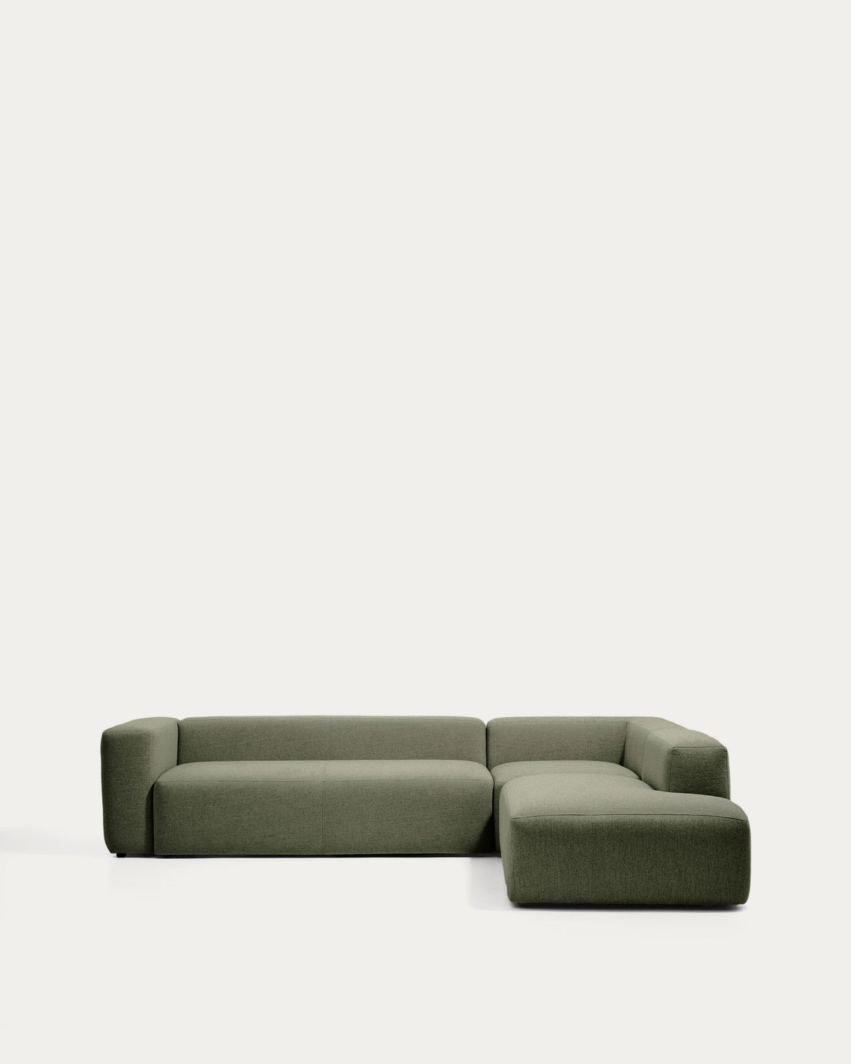 5-Sitzer-Ecksofa Blok mit Randmodul links in moosgrüner Chenille, 320 x 255 cm, FSC Mix Credit in Grün präsentiert im Onlineshop von KAQTU Design AG. L-Sofa links ist von Kave Home