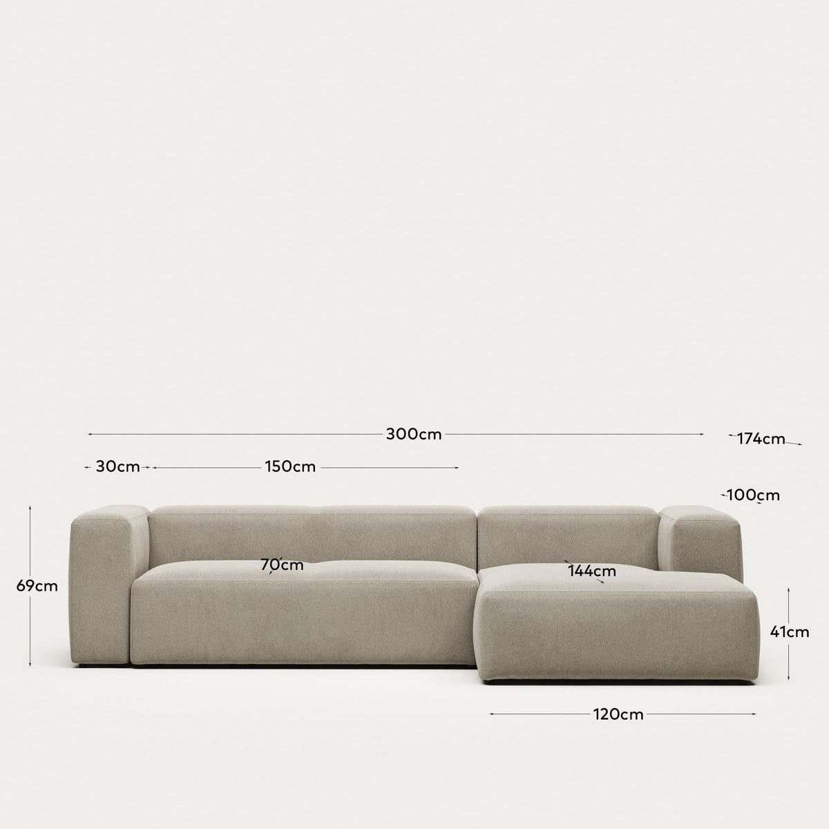 3-Sitzer-Sofa Blok mit Chaiselongue rechts, schwer entflammbar mit beiger Chenille, 300 cm in Beige präsentiert im Onlineshop von KAQTU Design AG. 3er Sofa ist von Kave Home