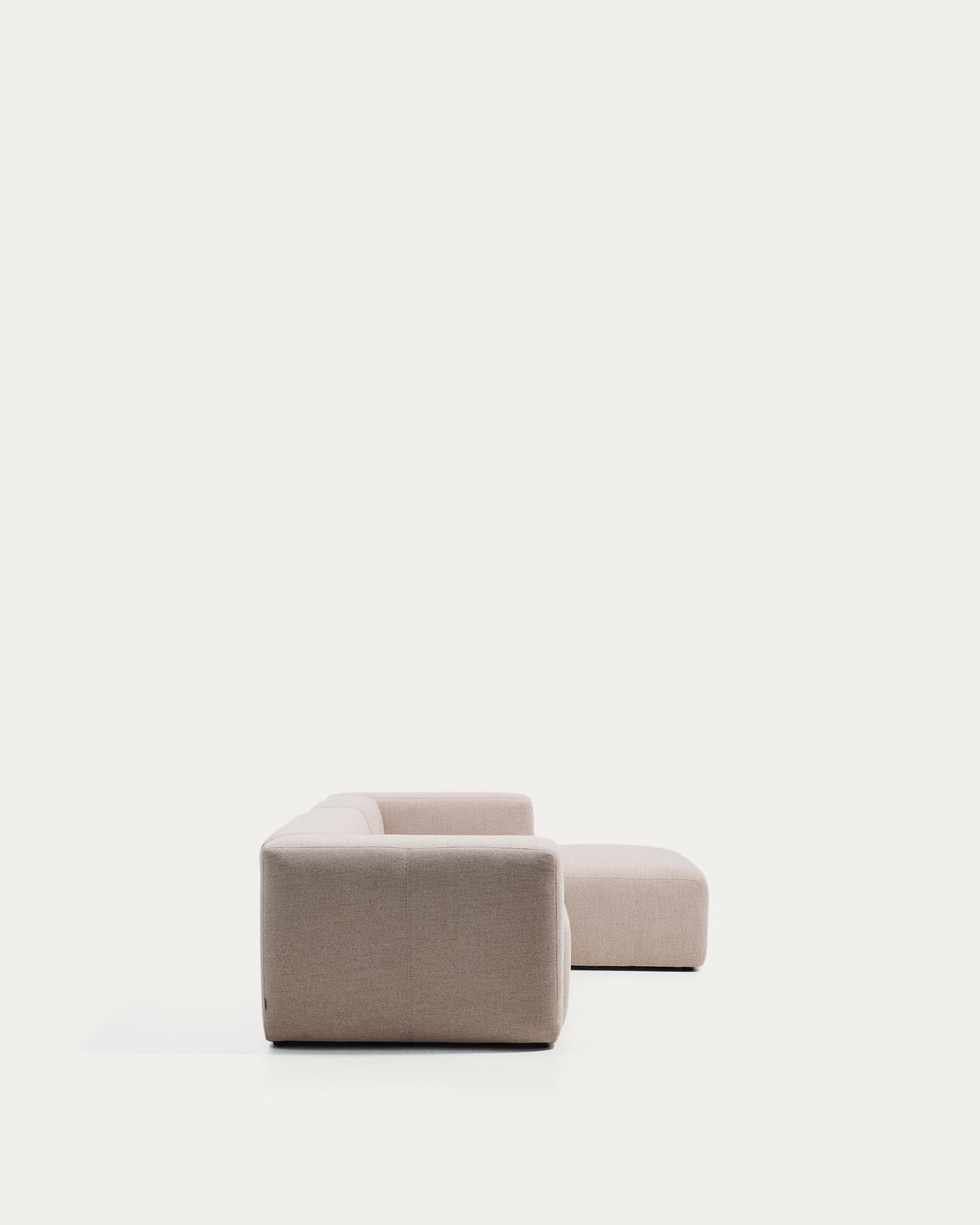 3-Sitzer-Sofa Blok mit Chaiselongue rechts in beiger Chenille, 300 cm, FSC Mix Credit in Beige präsentiert im Onlineshop von KAQTU Design AG. L-Sofa rechts ist von Kave Home