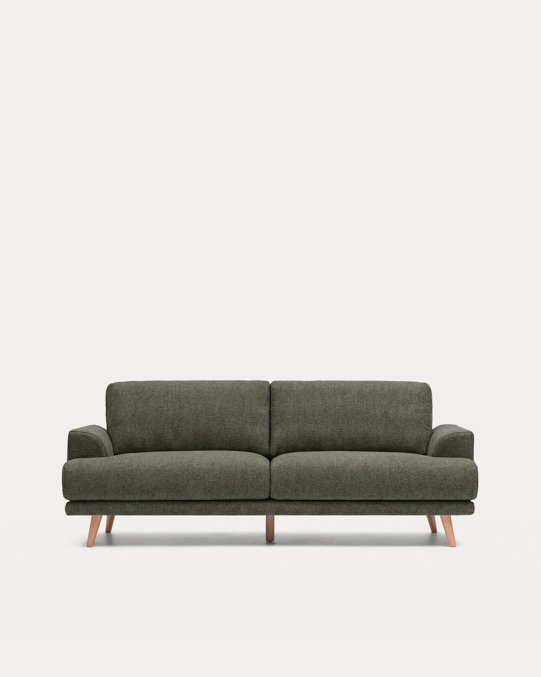 2-Sitzer-Sofa Karin aus dunkelgrüner Chenille mit Beinen aus massivem Buchenholz 210 cm in Dunkelgrün präsentiert im Onlineshop von KAQTU Design AG. 2er Sofa ist von Kave Home