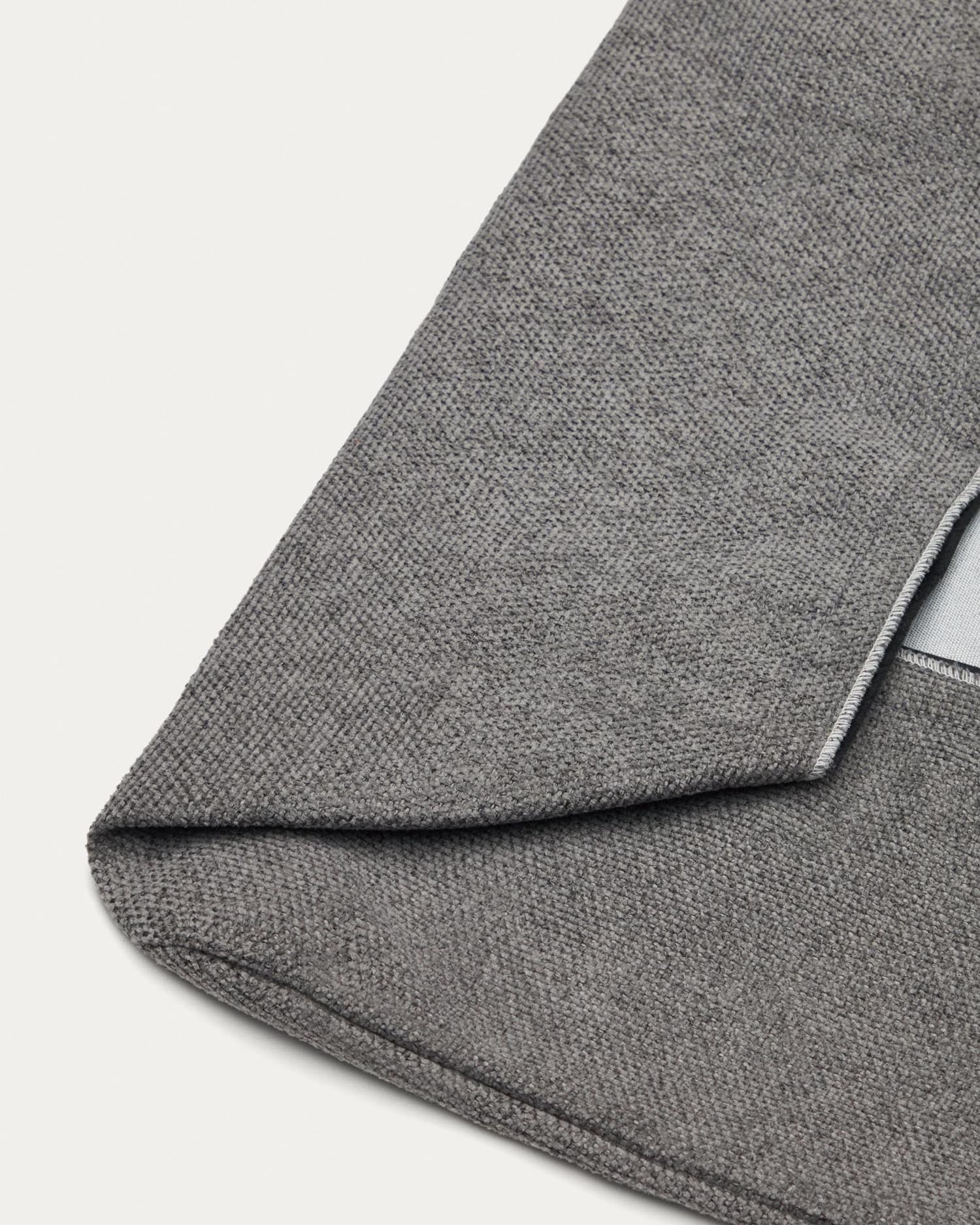 Bowie Bezug für großes Haustierbett in elegantem Dunkelgrau (73 x 98 cm) - robust, waschbar und stilvoll. Ideal für Ihr Haustier!