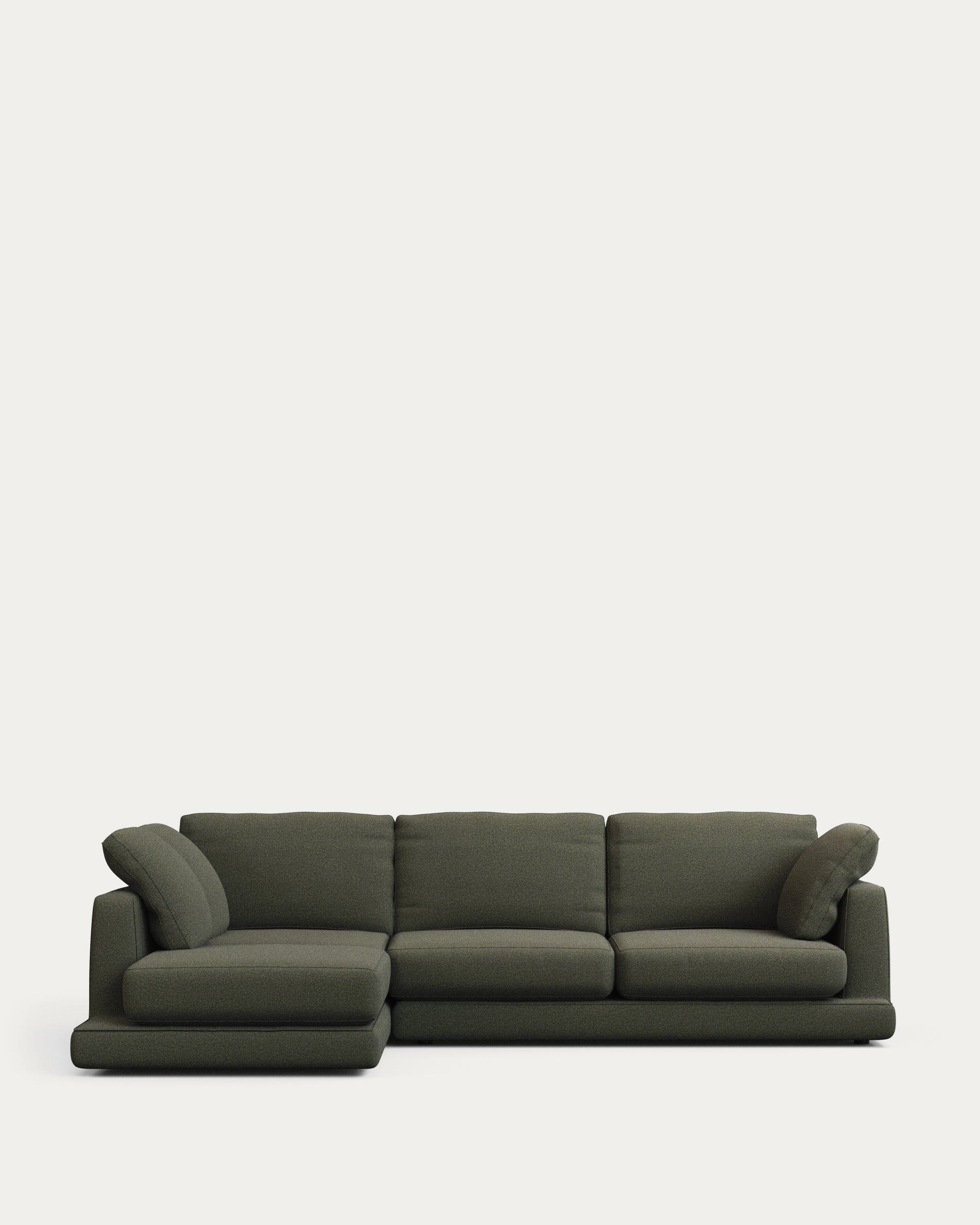 Gala 4-Sitzer-Sofa mit Chaiselongue links aus dunkelgrüner Chenille FSC Mix Credit 300 cm in Dunkelgrün präsentiert im Onlineshop von KAQTU Design AG. L-Sofa links ist von Kave Home