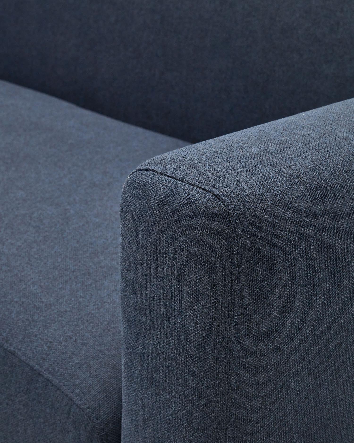 Gestalten Sie Ihr Wohnzimmer mit dem Neom 2-Sitzer-Modularsofa in Blau (188 cm) von Kave Home – stilvoll, anpassbar und nachhaltig.